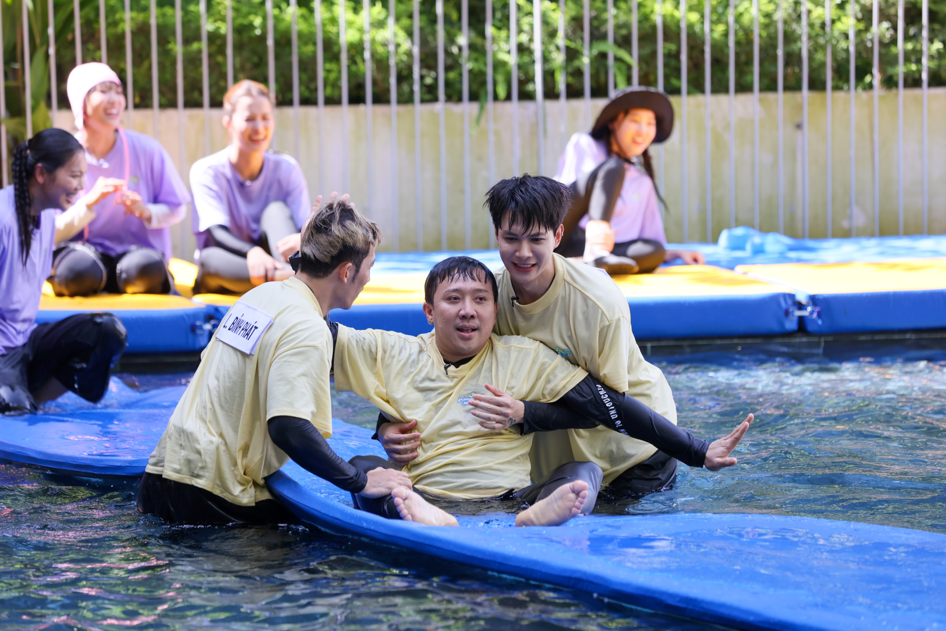 Trấn Thành thất bại chóng vánh trước kình ngư Ánh Viên