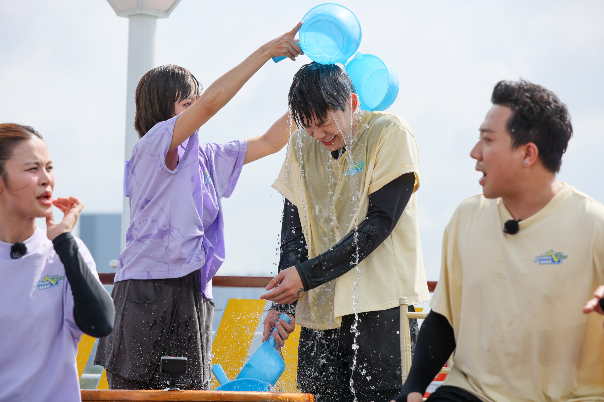 Vợ chồng Anh Tú Atus và Diệu Nhi tương tàn tại Running Man Vietnam mùa 3 - ảnh 3