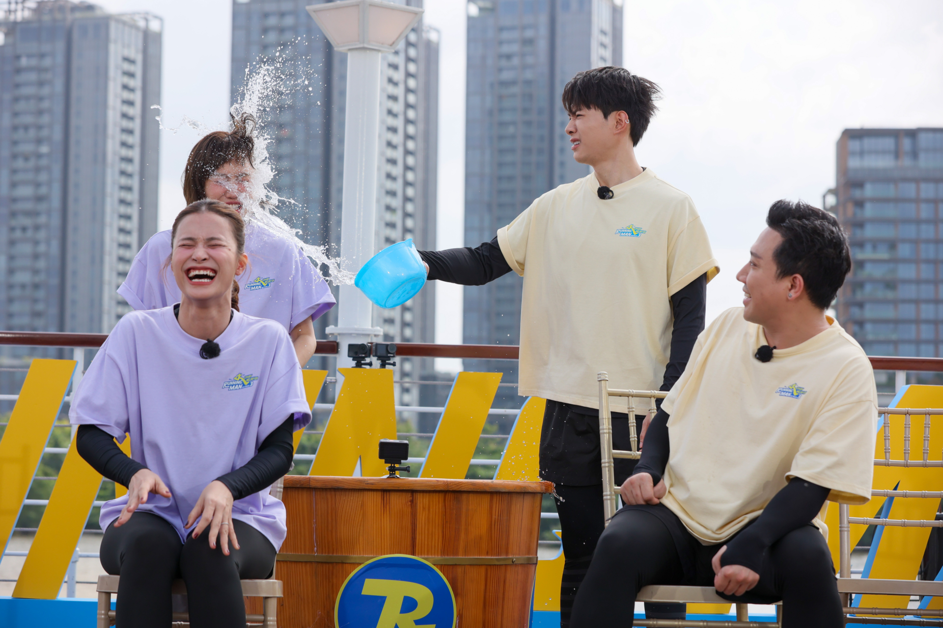 Vợ chồng Anh Tú Atus và Diệu Nhi tương tàn tại Running Man Vietnam mùa 3 - ảnh 2