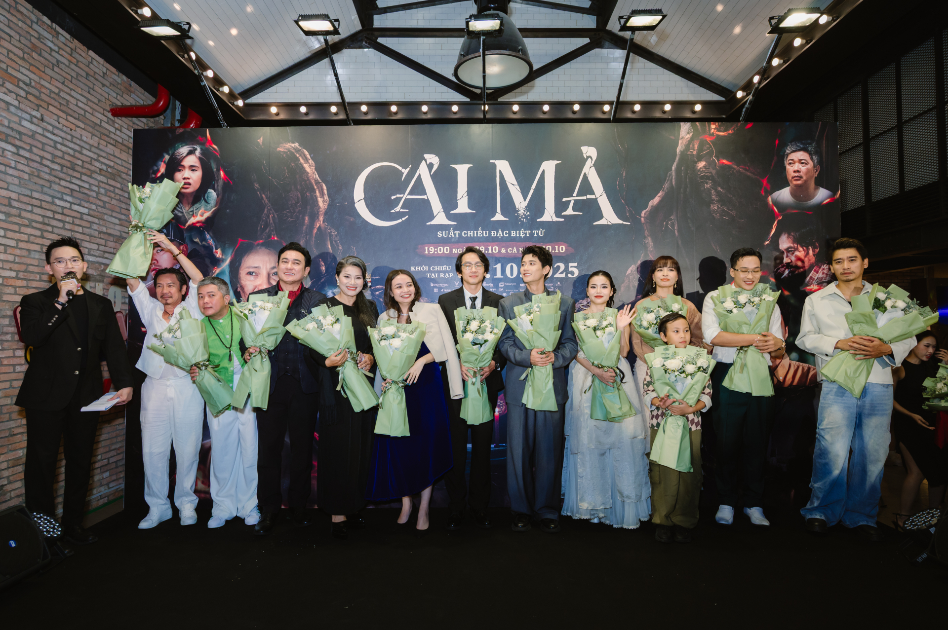 Dàn nam thần 'Tử Chiến Trên Không' đổ bộ thảm đỏ 'Cải Mả' - ảnh 4