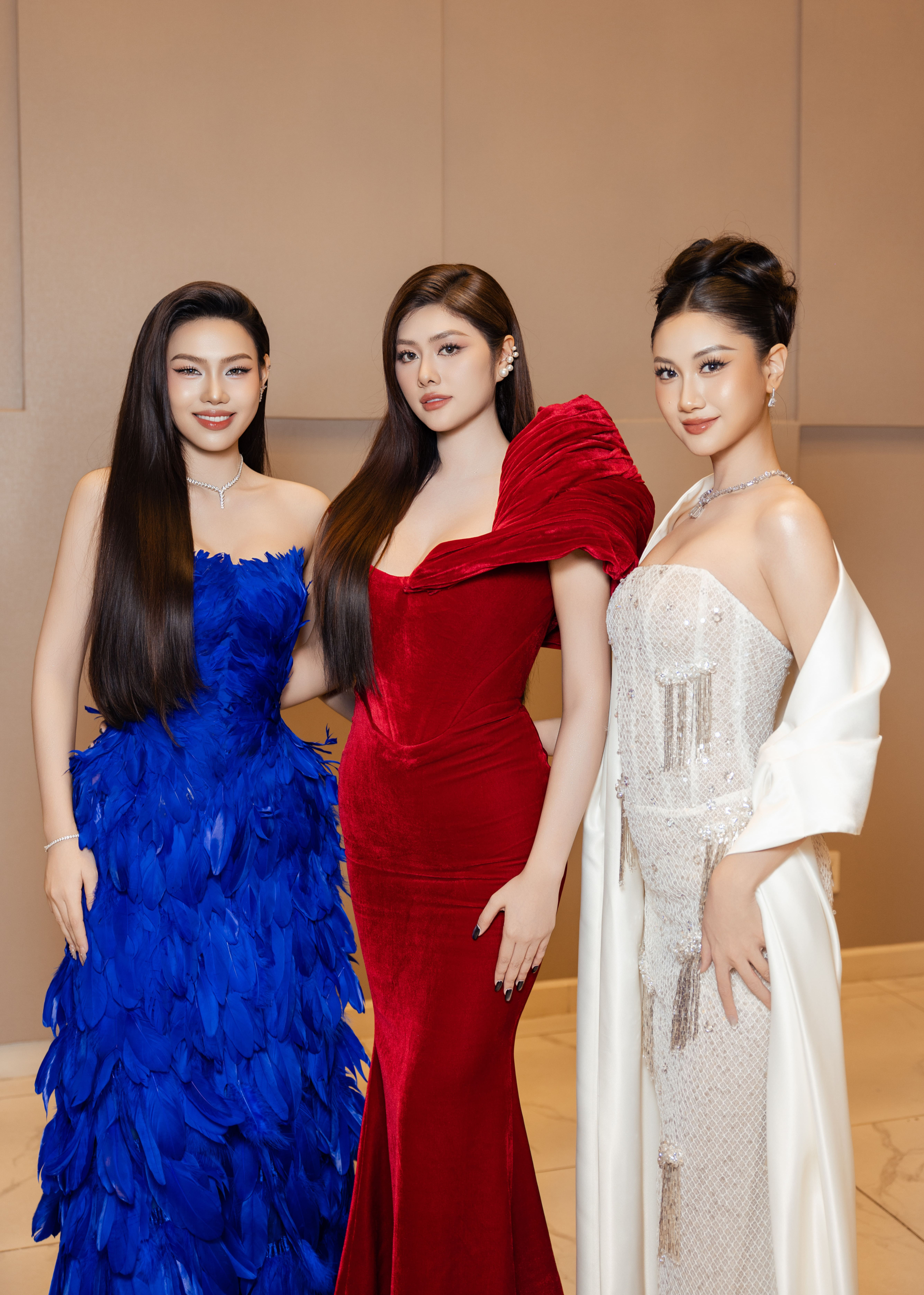 Cẩm Ly, Huỳnh Tiên và Phương Linh