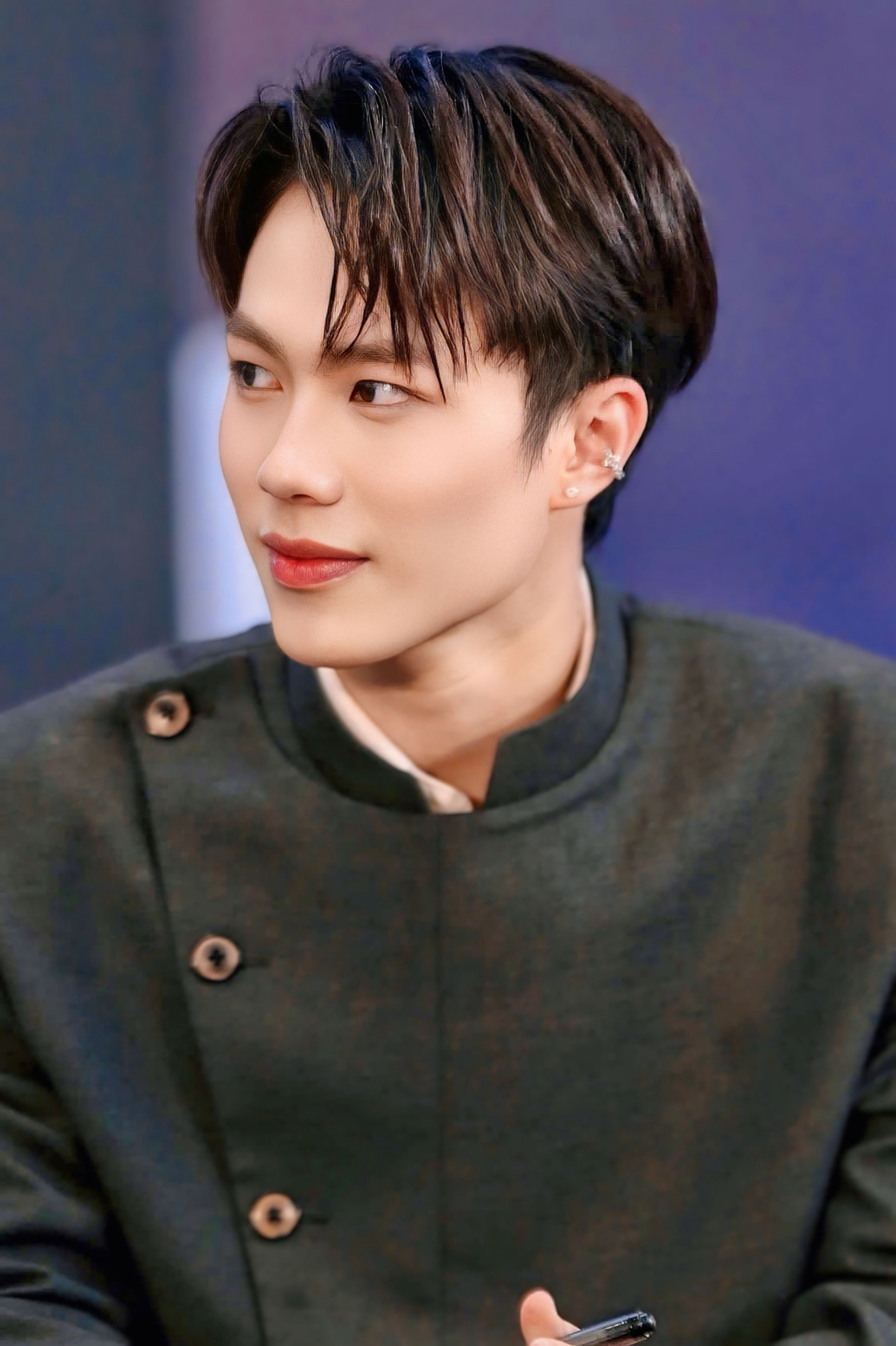 Top 11 'Tân binh toàn năng' khoe giọng hát live nội lực tại fanmeeting, hàng trăm khán giả hú hét - ảnh 2