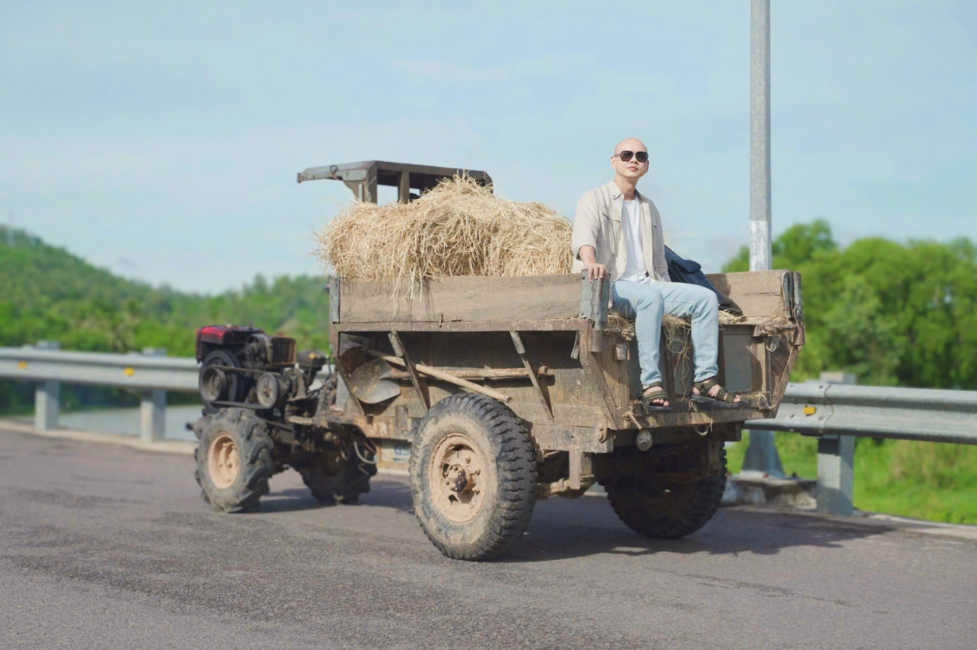 Phan Đinh Tùng mời vợ Thái Ngọc Bích đóng chung MV - ảnh 3