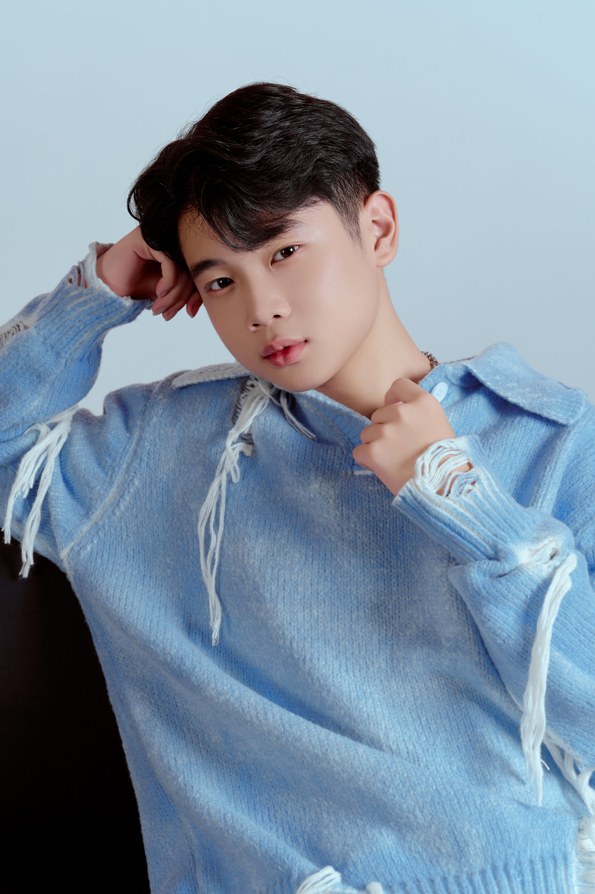 “Ảo thuật gia nhí” Bảo Long từng khiến Trấn Thành sửng sốt gây bất ngờ với hình ảnh mới ở tuổi 14 cao 1m7 - ảnh 6