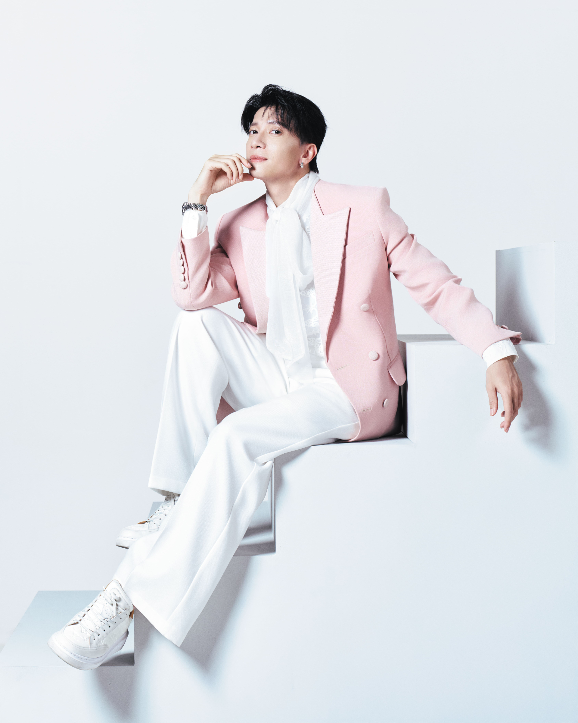 S.T Sơn Thạch cho ra mắt ca khúc “hát hay nhất”, tình cảm nhất - ảnh 1