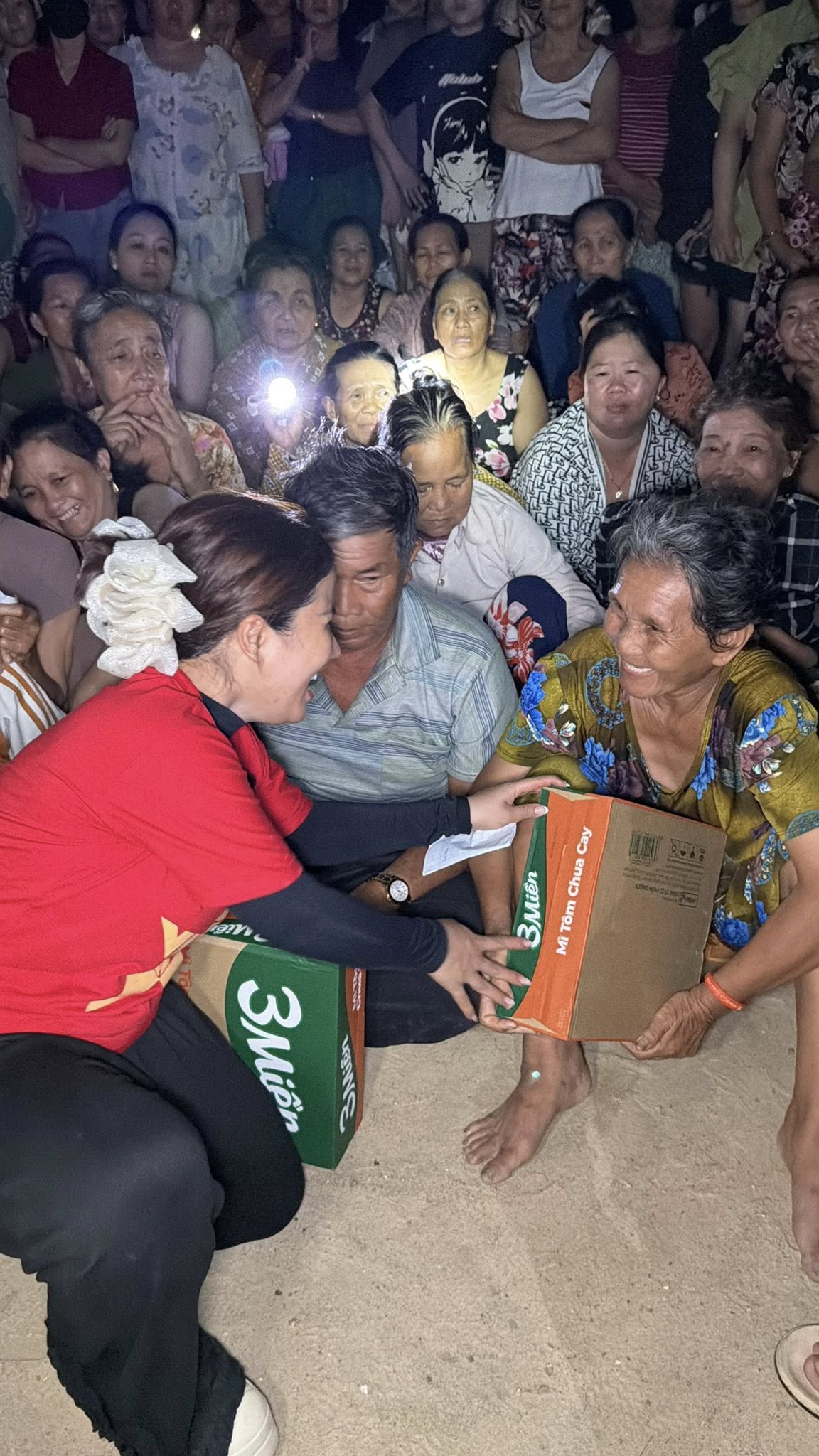 Bà Nhân Vlog khẳng định minh bạch và tự bỏ tiền cá nhân thực hiện từ thiện - ảnh 2