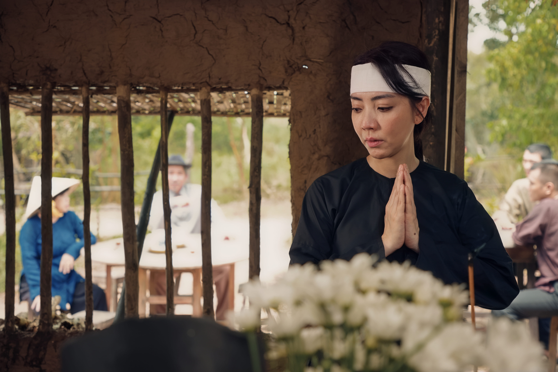 Thu Trang gây bất ngờ khi công khai “người tình màn ảnh” Ngọc Thuận trong “Ai Thương Ai Mến” - ảnh 6