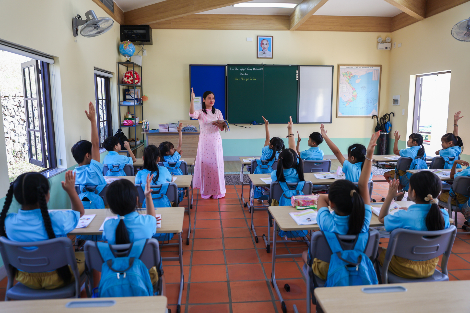 Trường Tiểu học Hiểu Về Trái Tim Đắk Nông: Ngôi trường sinh ra từ tình  thương - ảnh 3