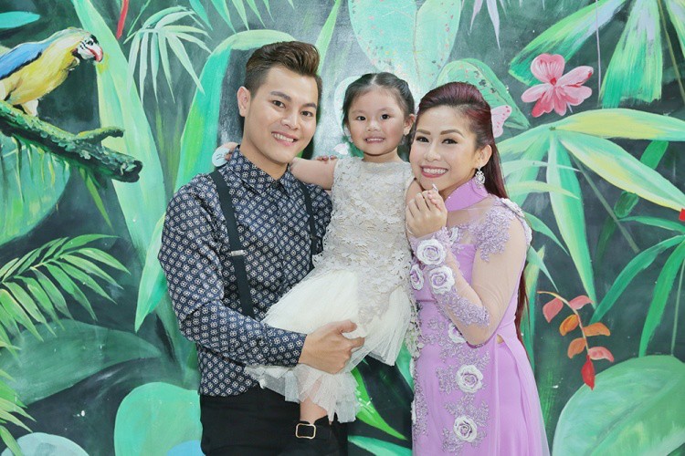 Một cặp đôi sao Vbiz nói lời chia tay sau 20 năm gắn bó - ảnh 3