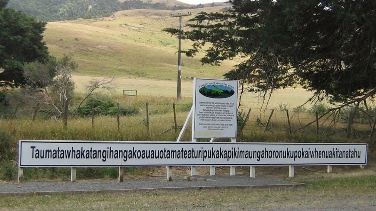 Ngọn đồi có cái tên dài nhất thế giới
