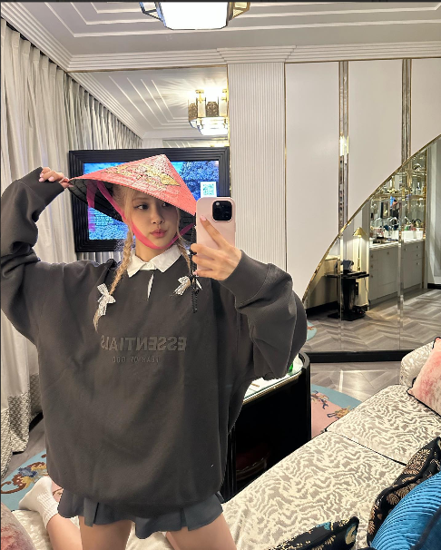 Rose đã chụp checkin tại phòng khách sạn tại Hà Nội (Ảnh: Internet)