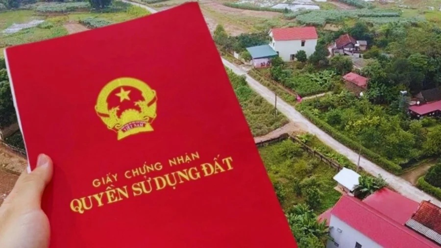 9 loại giấy tờ bắt buộc phải có để được cấp mới sổ đỏ năm 2025 - ảnh 1