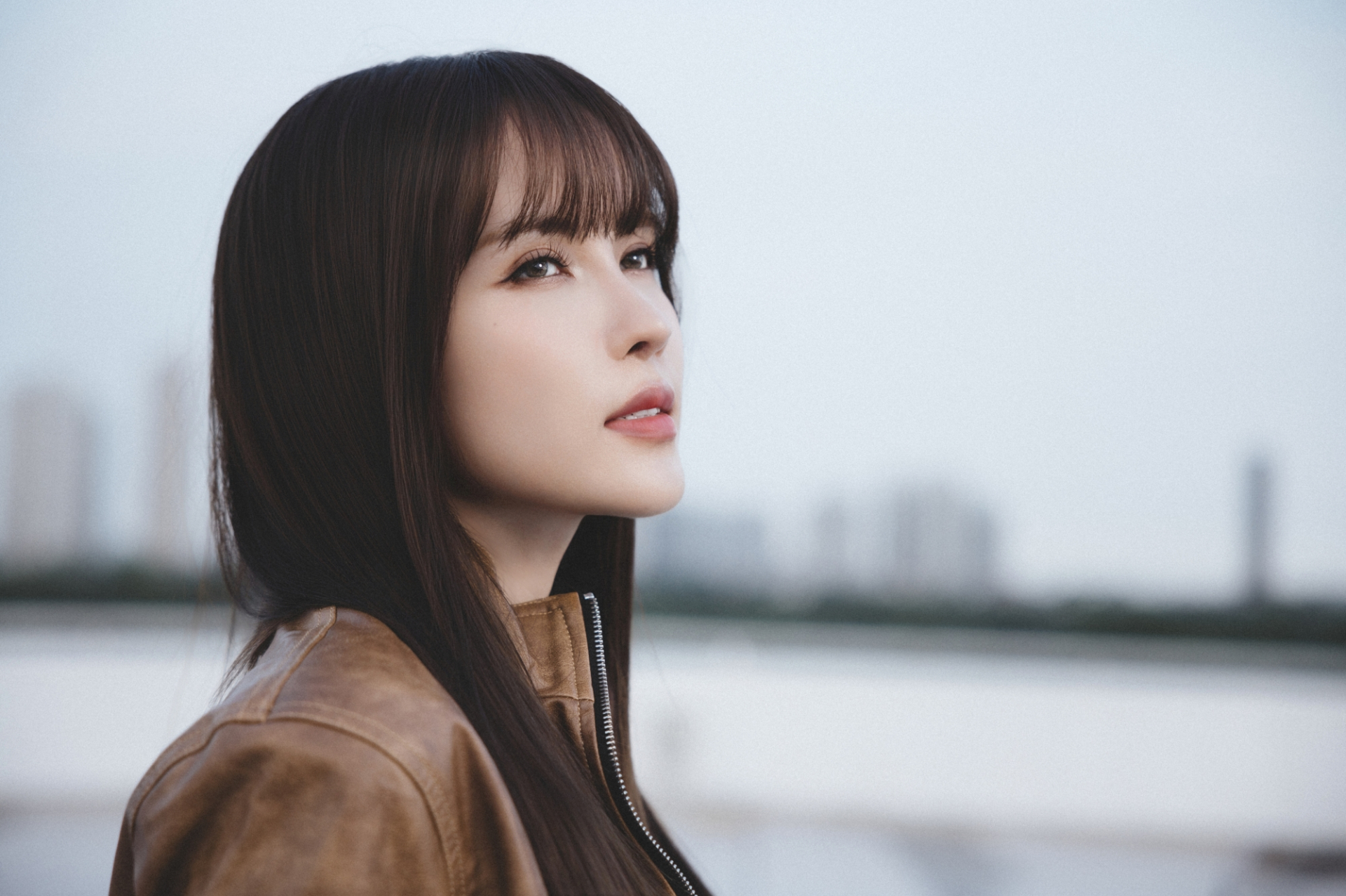 Thiều Bảo Trâm úp mở về chủ đề “mối quan hệ mập mờ” trong ca khúc mới ‘không lời’ - ảnh 4