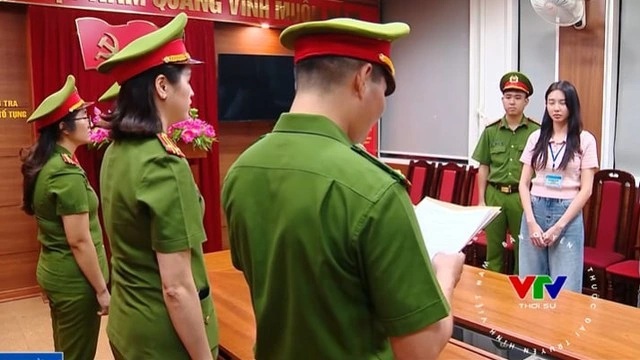 Thùy Tiên là Hoa hậu Hòa bình Quốc tế đầu tiên bị bắt - ảnh 1