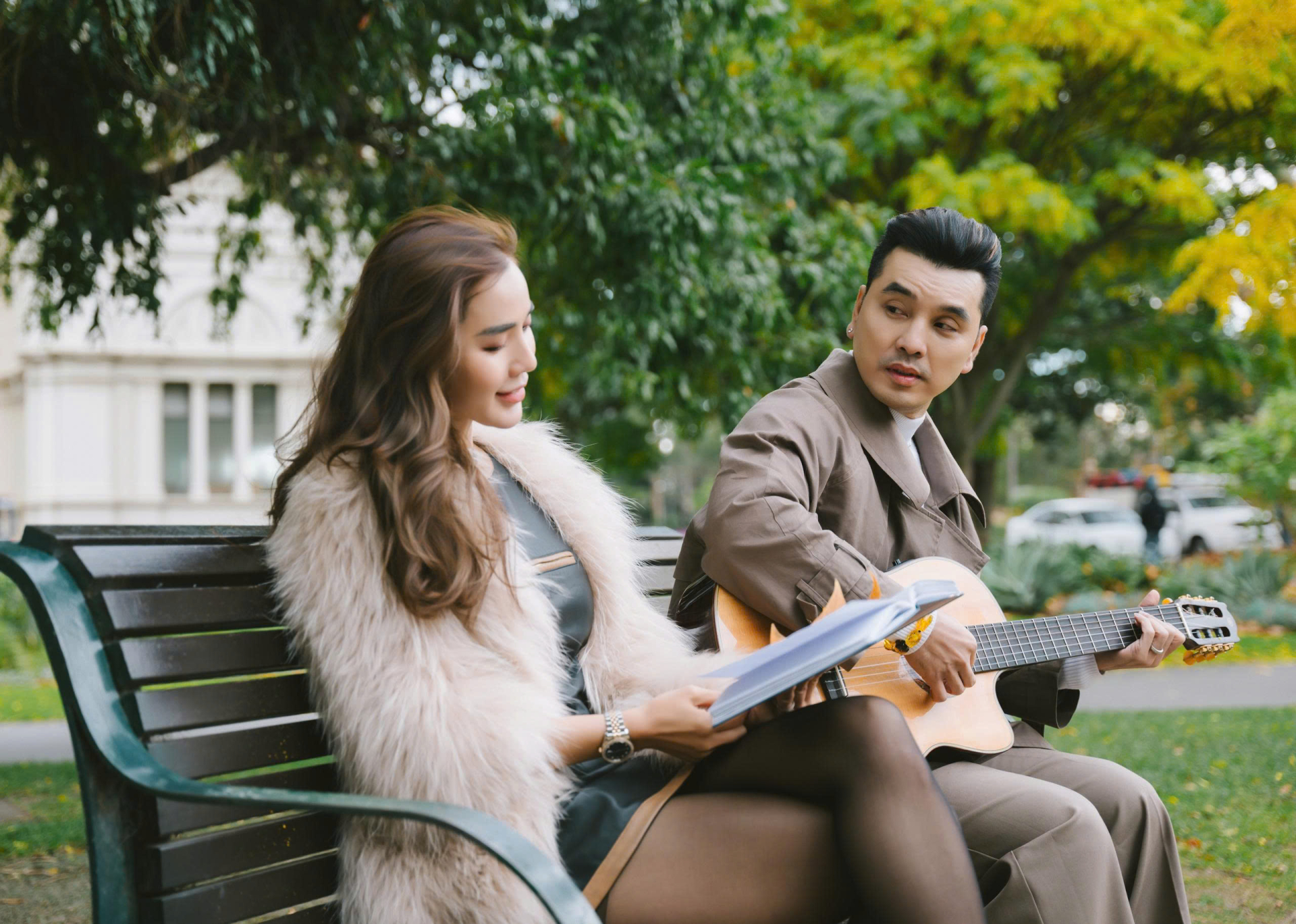 Ưng Hoàng Phúc ra mắt MV hát về tình đơn phương và phản ứng của bà xã Kim Cương - ảnh 3