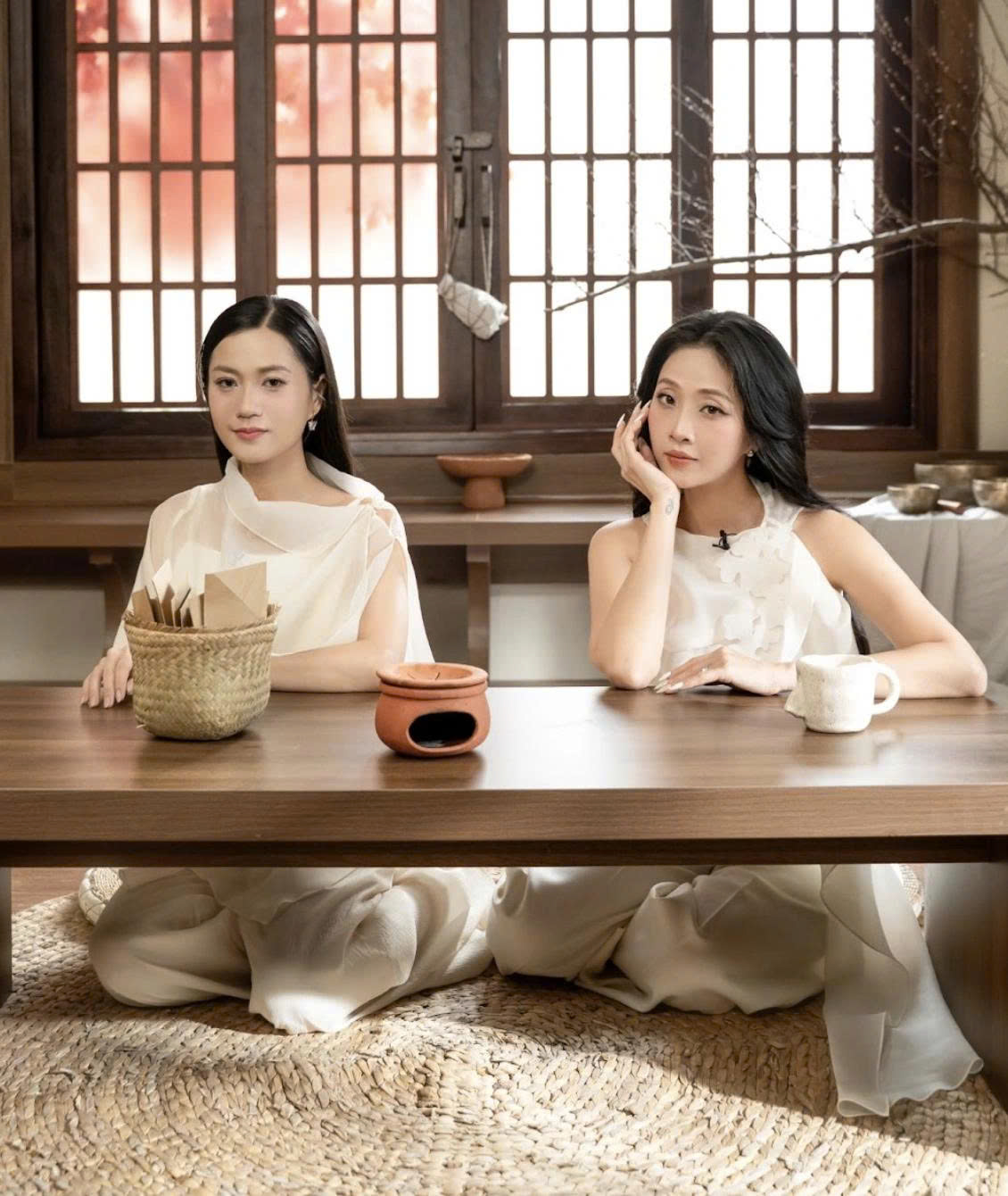 Lâm Vỹ Dạ là khách mời trong tập 11 của podcast Ly Vỡ.