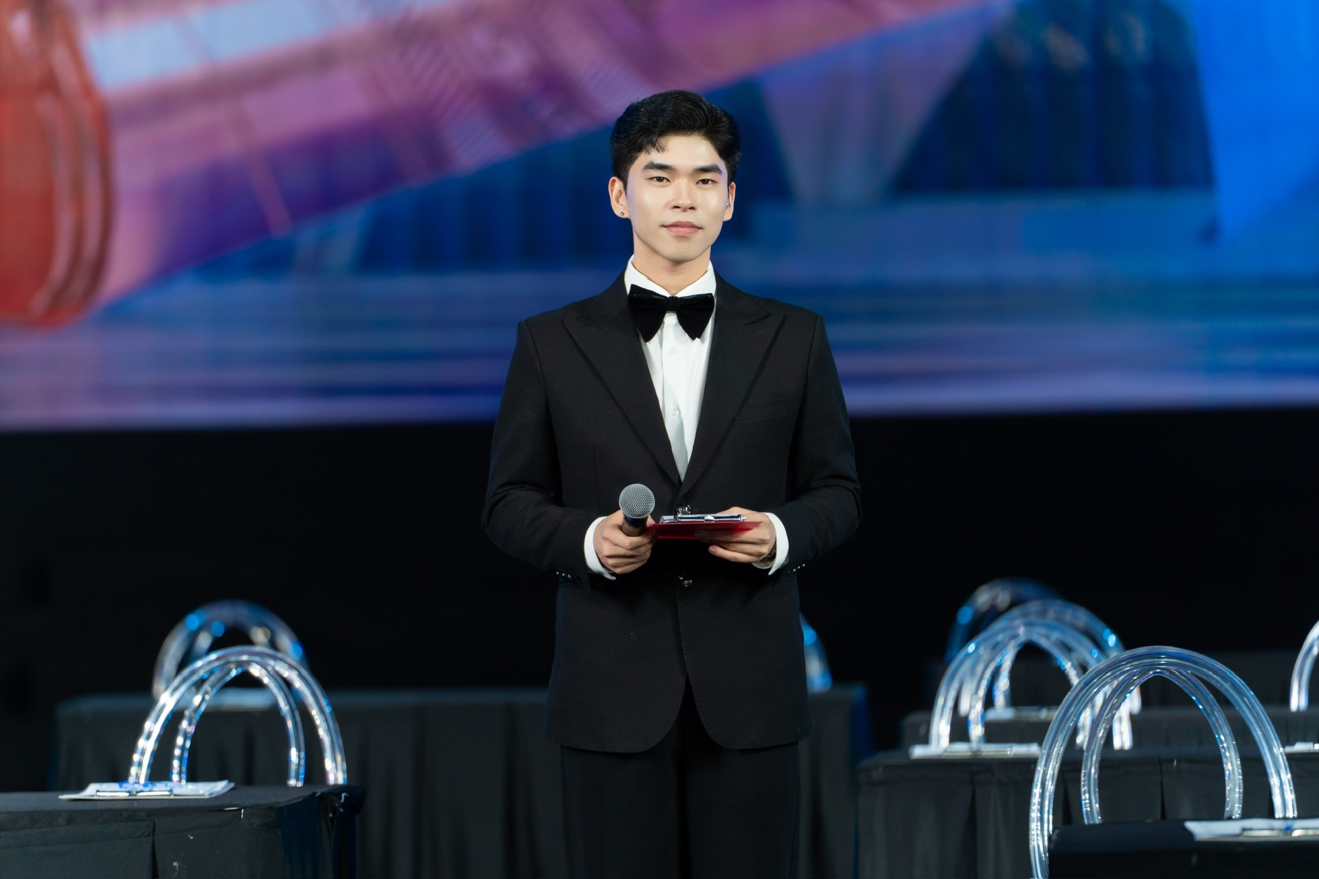 Chàng MC trẻ được các NSX chọn mặt gửi vàng cho loạt show lớn là ai? - ảnh 1