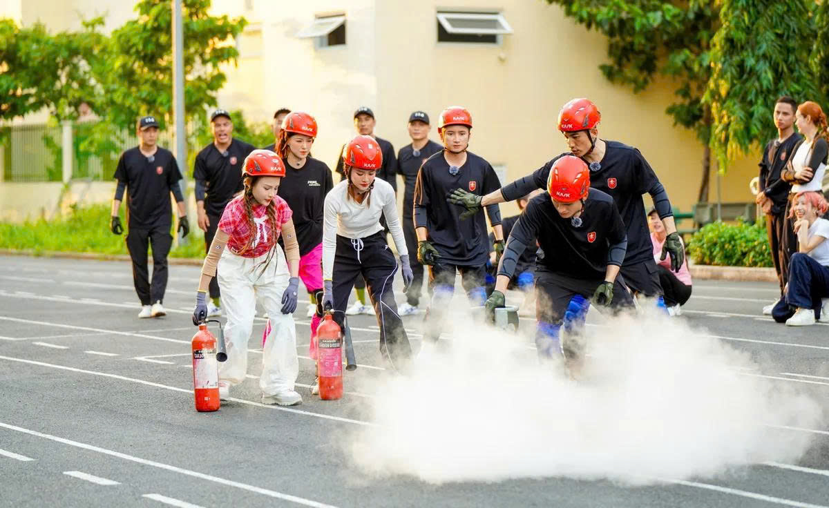 Ngô Kiến Huy “mệt mỏi” vì sự xuất hiện của Ninh Dương Lan Ngọc trong tập 5 Chiến Sĩ Quả Cảm - ảnh 3