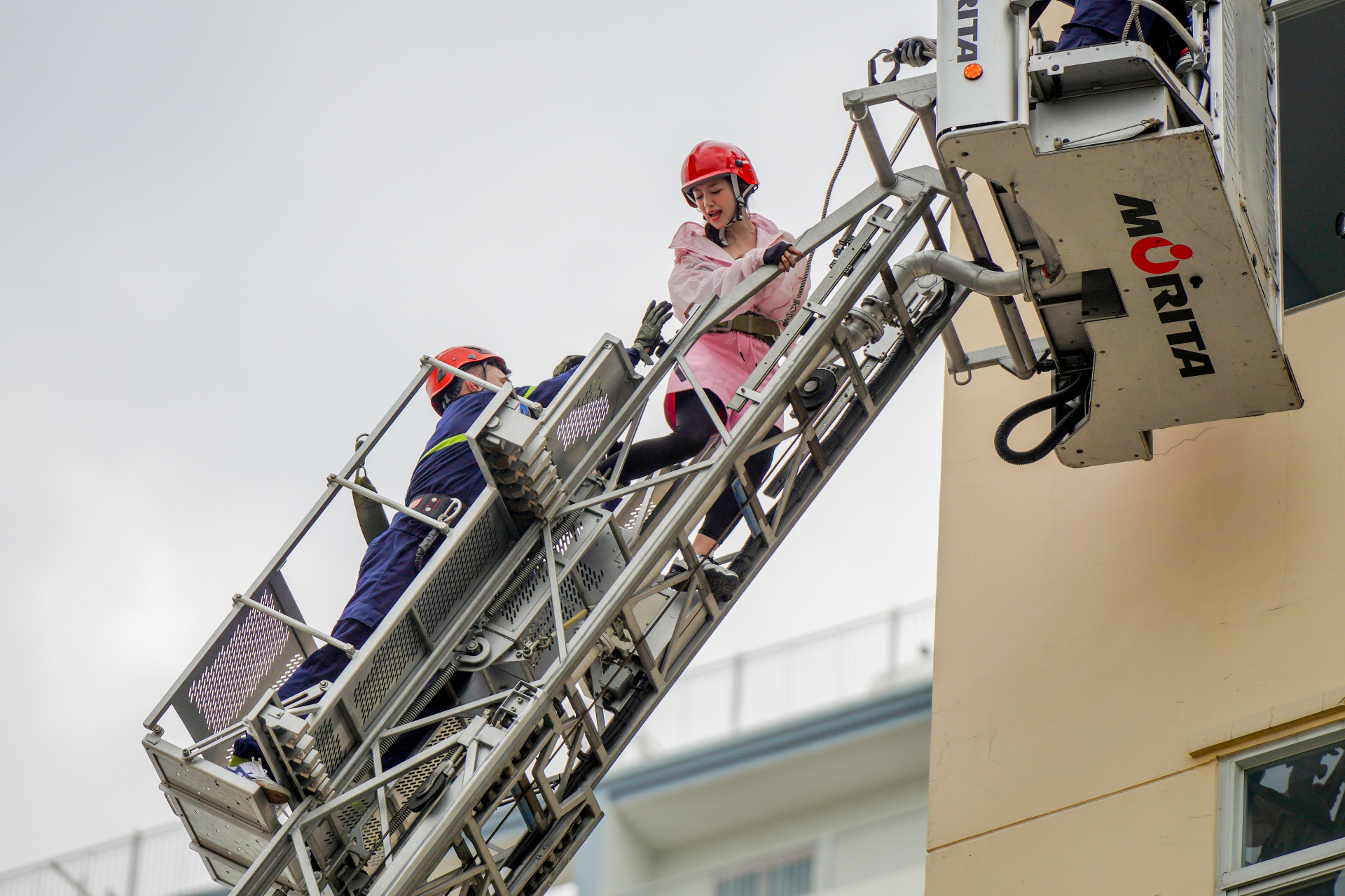 Ngô Kiến Huy “mệt mỏi” vì sự xuất hiện của Ninh Dương Lan Ngọc trong tập 5 Chiến Sĩ Quả Cảm - ảnh 1