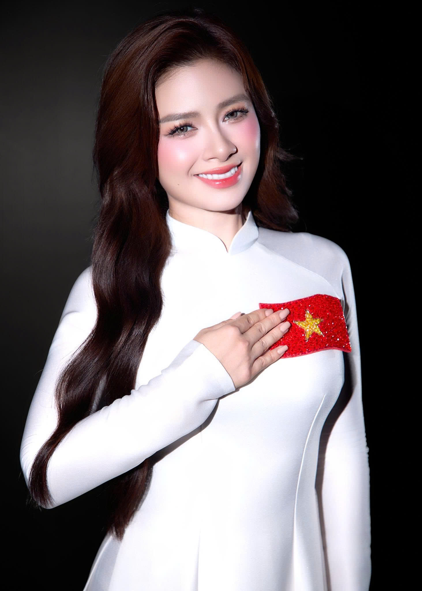 “Tài sắc vẹn toàn” 9 sao Việt từng đỗ thủ khoa đại học là ai? - ảnh 8