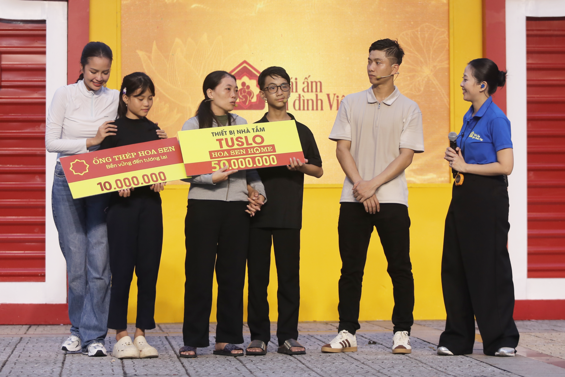 “Con muốn đưa mẹ về ở với con” - Ước mơ nhỏ bé lay động hàng triệu trái tim của bé trai lớp 5 - ảnh 6