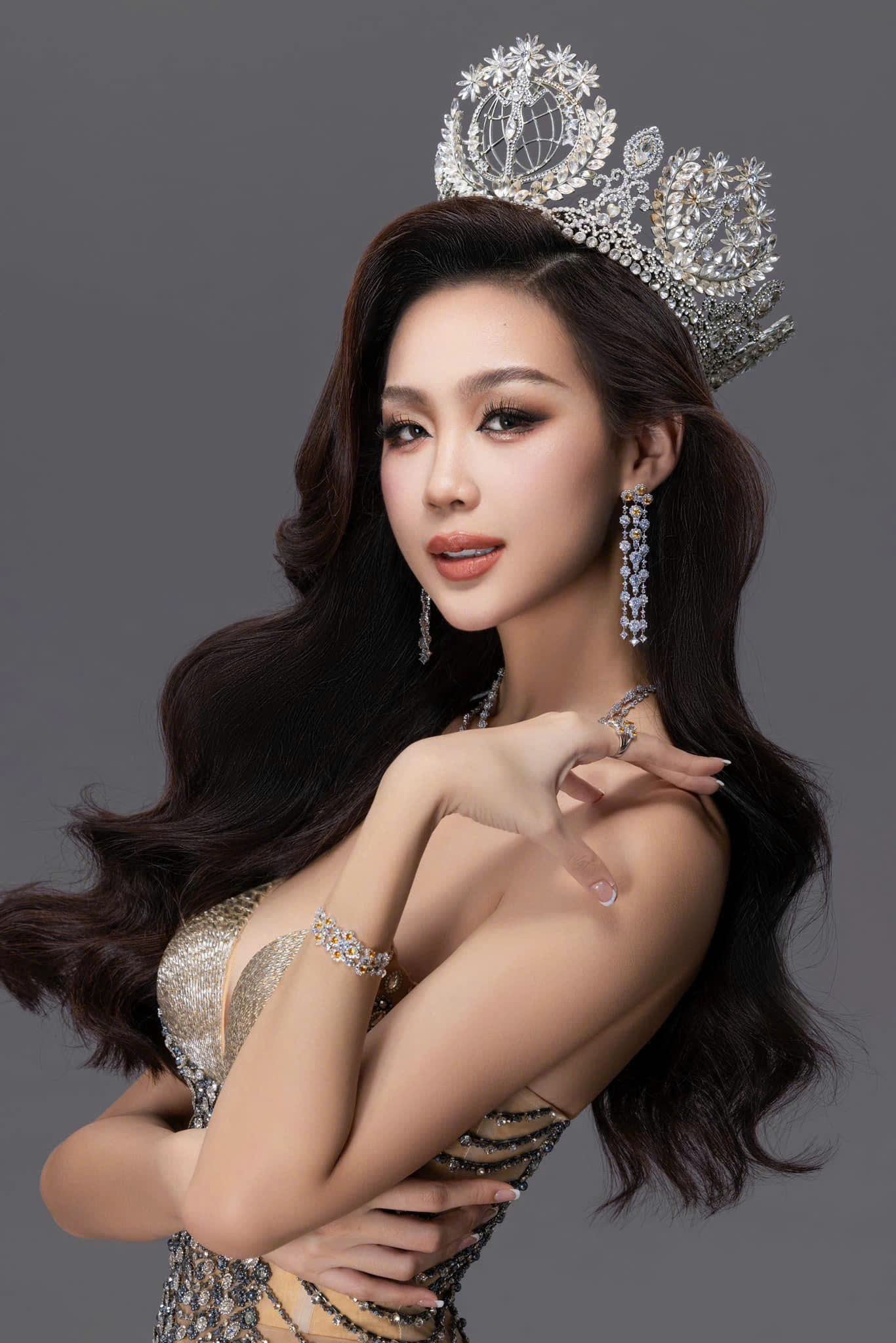 Màn final walk của Hoa hậu Bảo Ngọc năm 2022 bất ngờ viral trở lại - ảnh 3