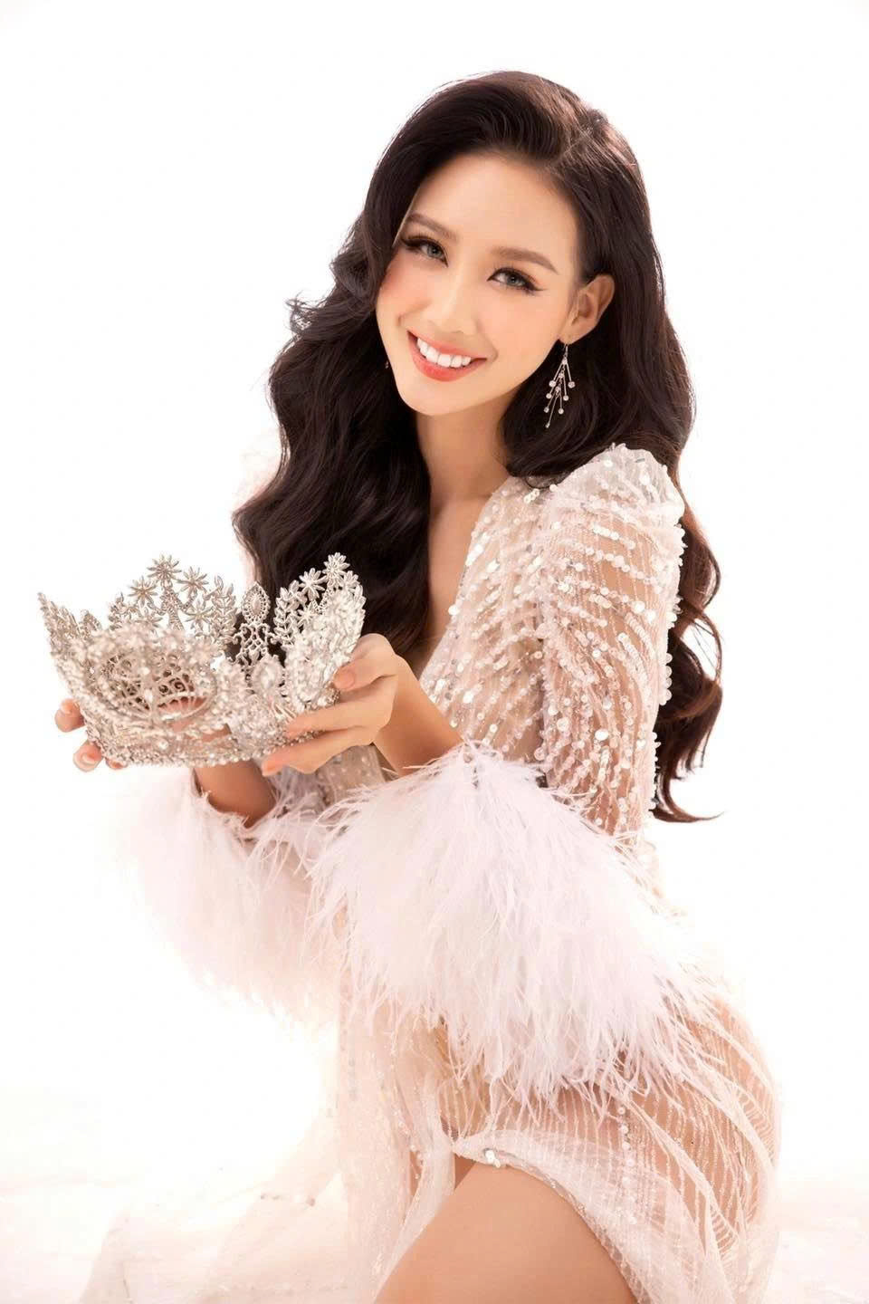 Màn final walk của Hoa hậu Bảo Ngọc năm 2022 bất ngờ viral trở lại - ảnh 1