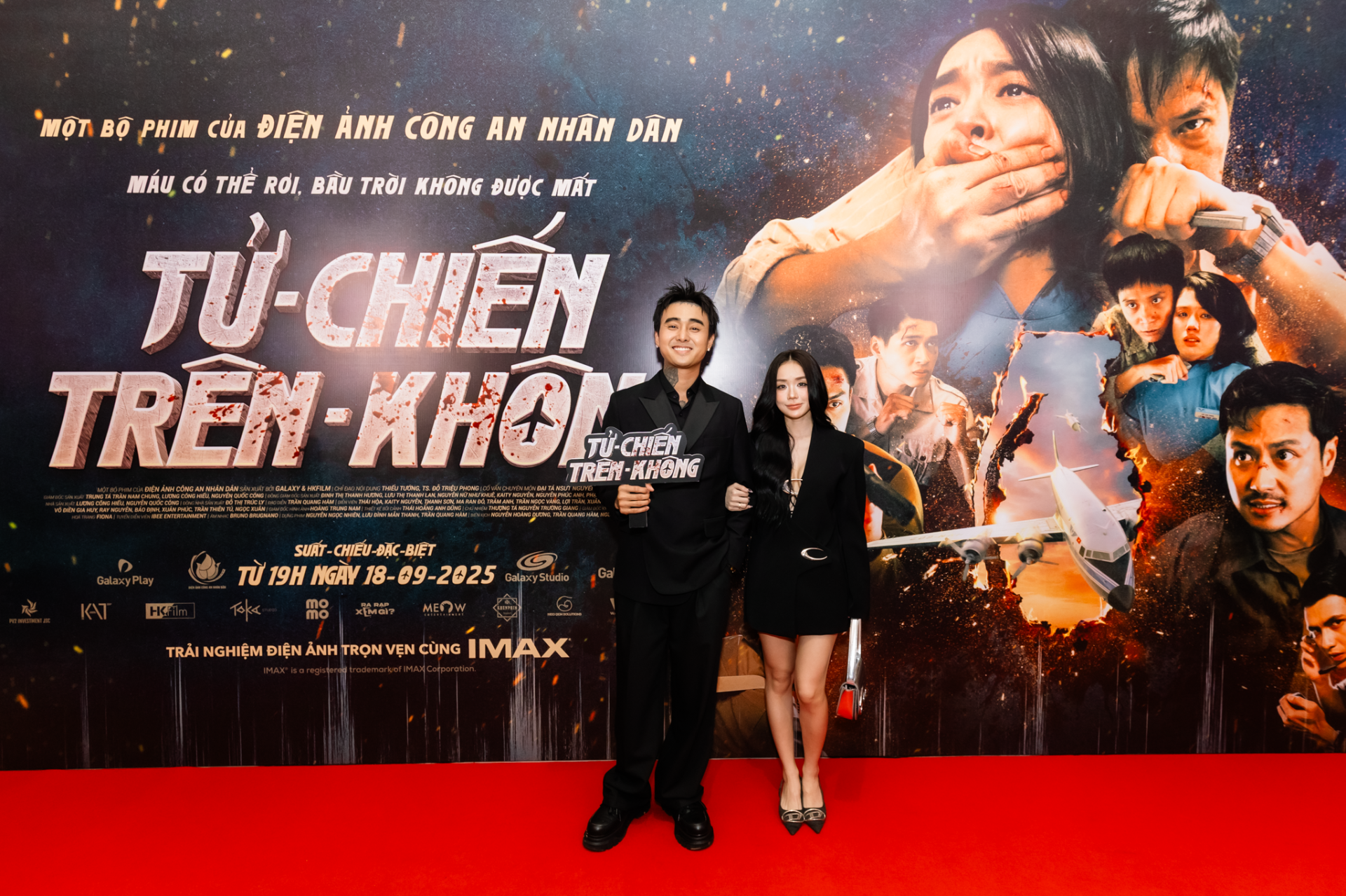 Siêu thảm đỏ ra mắt phim “Tử chiến trên không” quy tụ dàn sao đình đám - ảnh 7