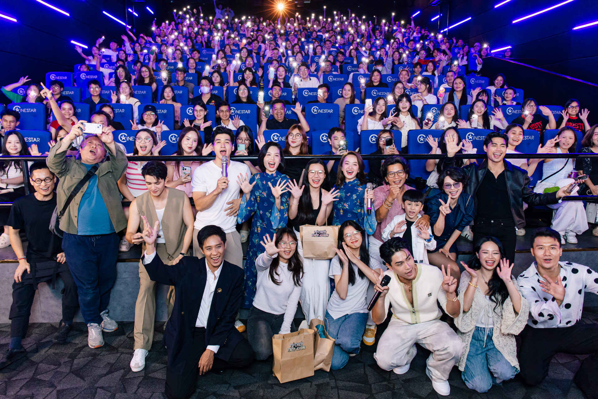 Cinetour của “Tử Chiến Trên Không” sẽ tiếp tục lan tỏa năng lượng đến nhiều tỉnh thành khác.