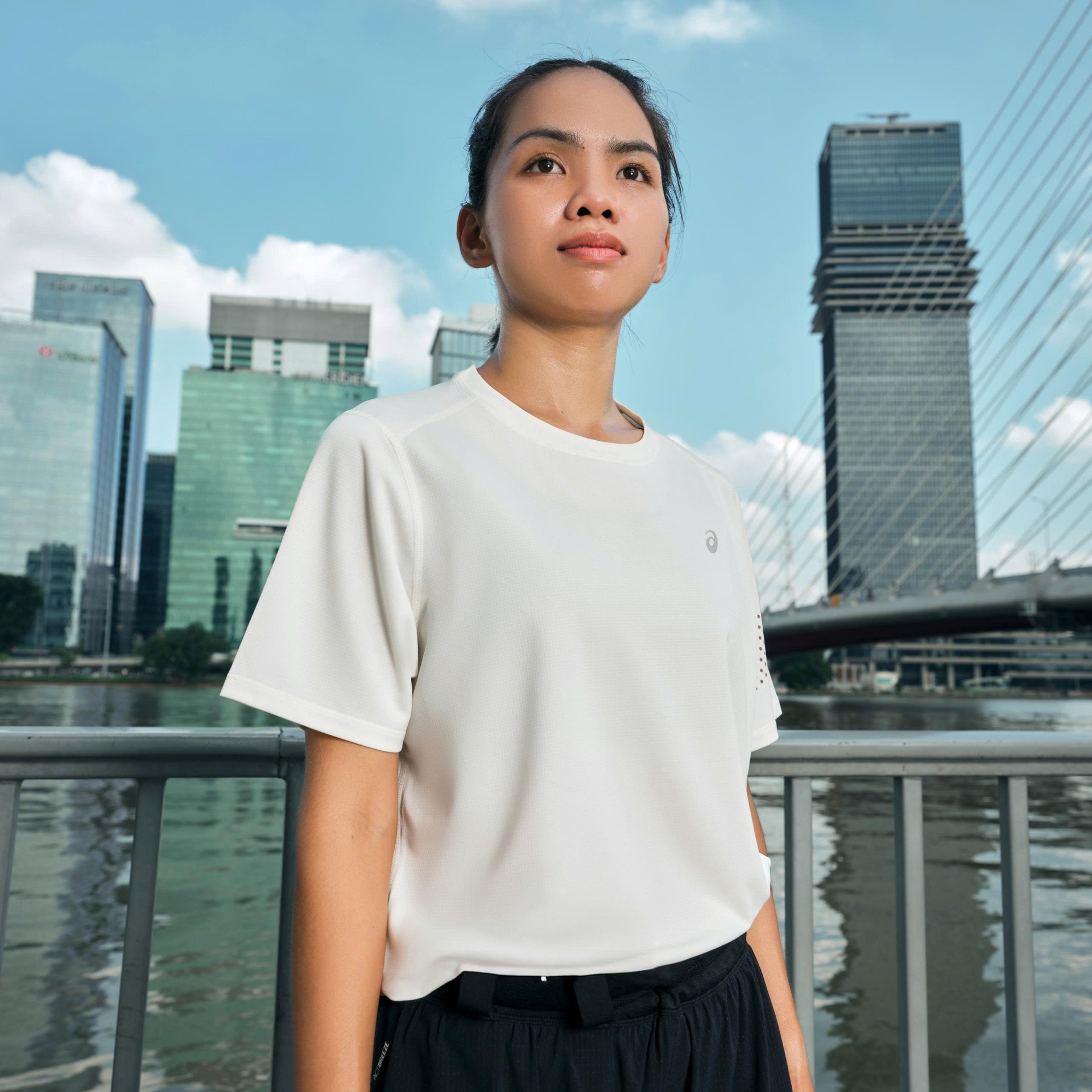 Vận động viên ASICS Ngọc Hoa là một trong những gương mặt xuất hiện trong TVC chiến dịch “Move Your Body, Move Your Mind”