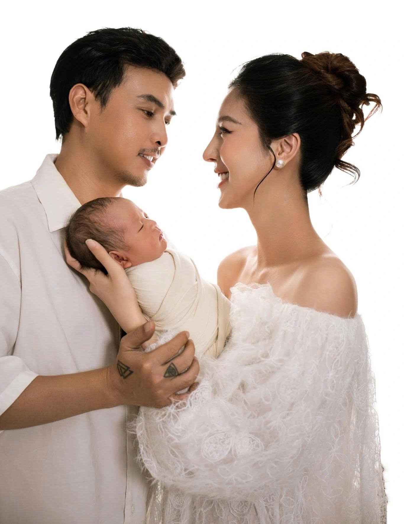 Lý Nhã Kỳ kể chuyện Hồ Quang Hiếu bị lừa 2 tỷ vì nhờ mang thai hộ - ảnh 3