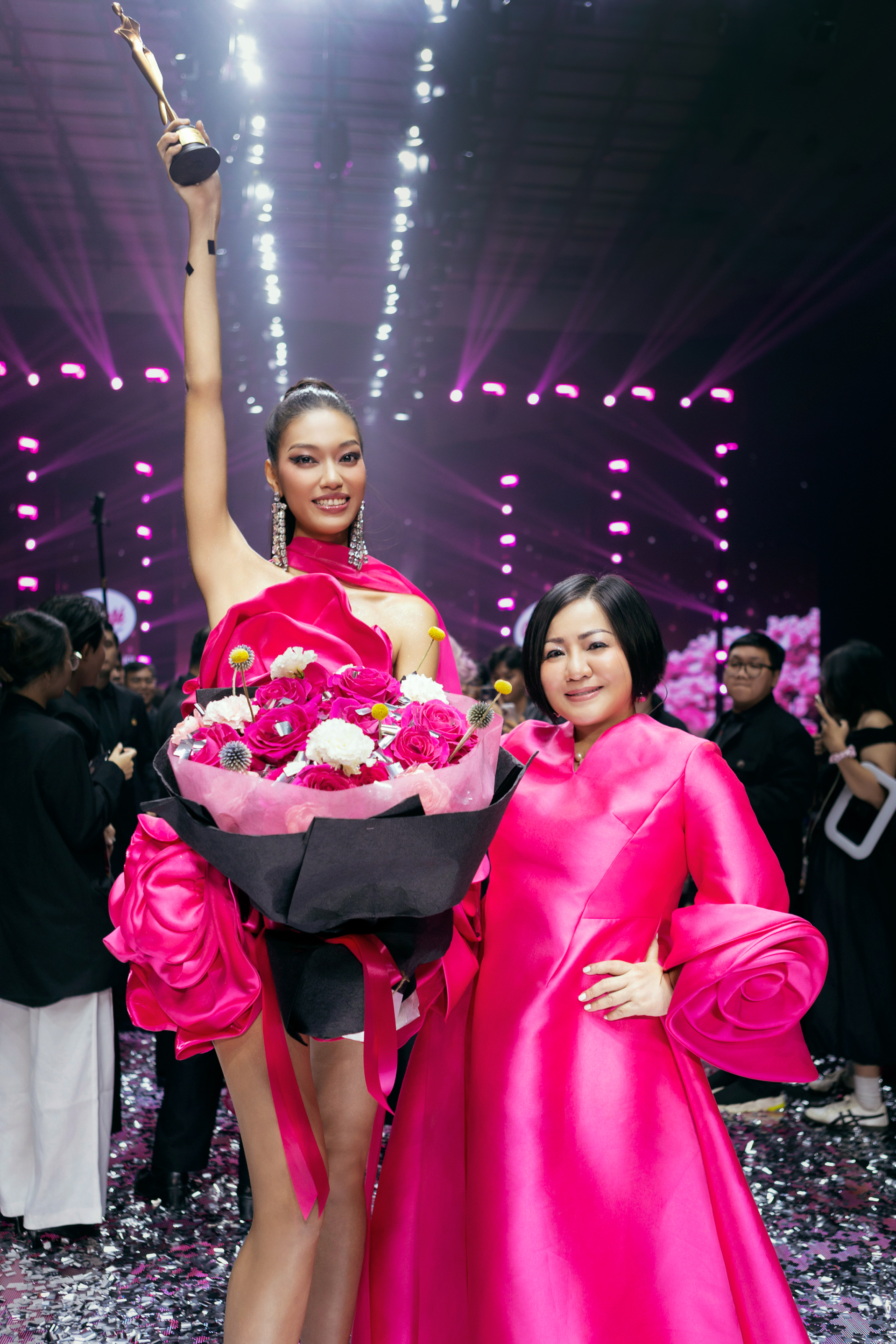 Mai Hoa đăng quang, chính thức là quán quân cao nhất lịch sử Vietnam’s Next Top Model 2025 - ảnh 3