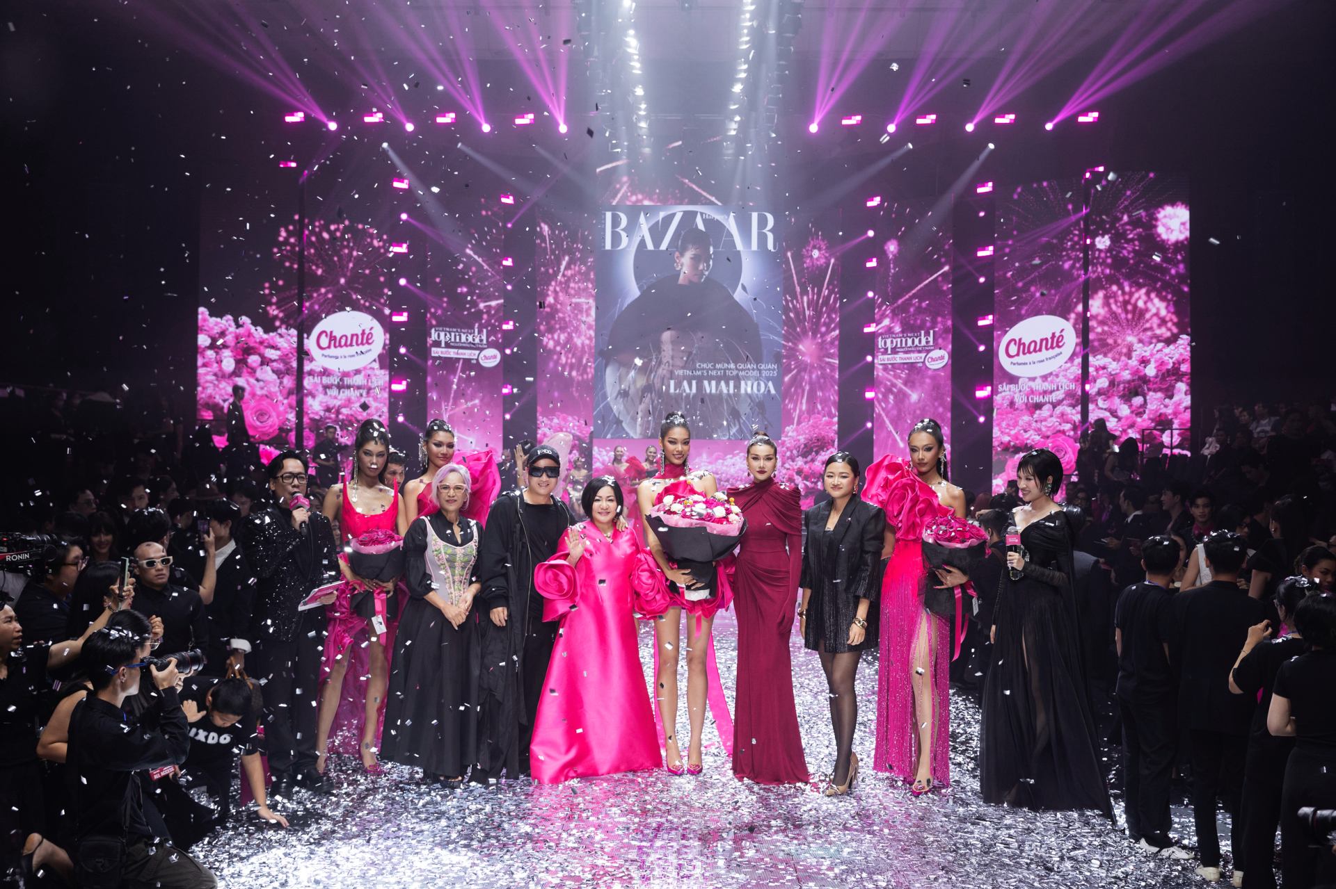 Mai Hoa đăng quang, chính thức là quán quân cao nhất lịch sử Vietnam’s Next Top Model 2025 - ảnh 1