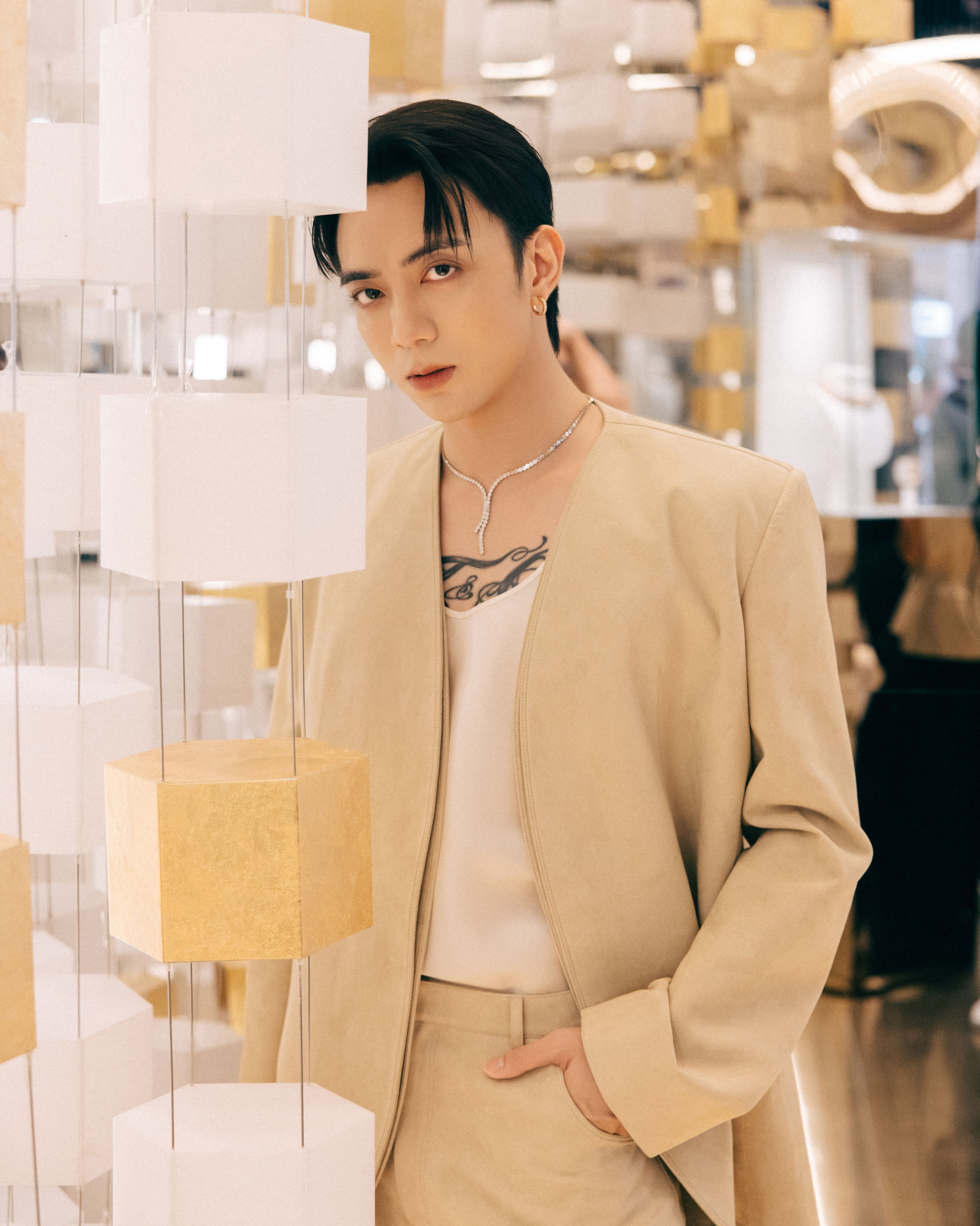 SOOBIN trở thành nghệ sĩ Việt Nam đầu tiên tham dự sự kiện thời trang quốc tế tại Seoul (Hàn Quốc) - ảnh 3