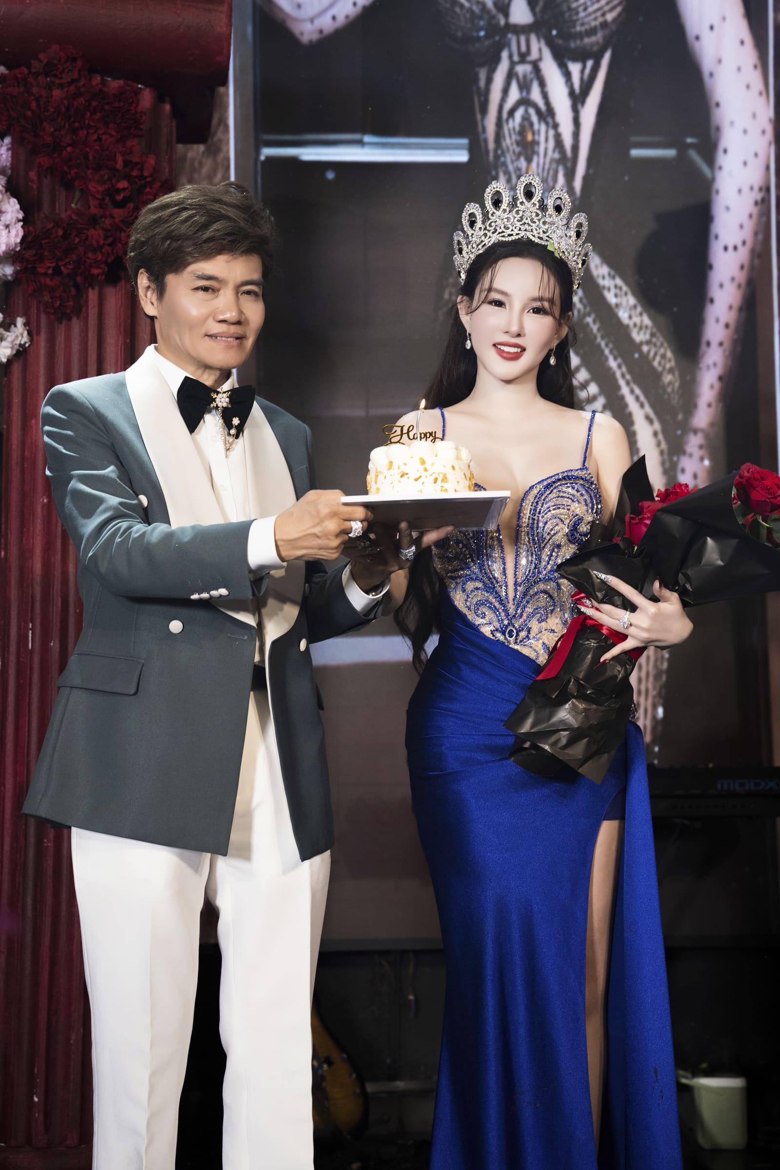 “Công chúa” Lâm Khánh Chi khoe nhan sắc rạng rỡ tại sinh nhật triệu đô của Kiều Vũ - ảnh 1