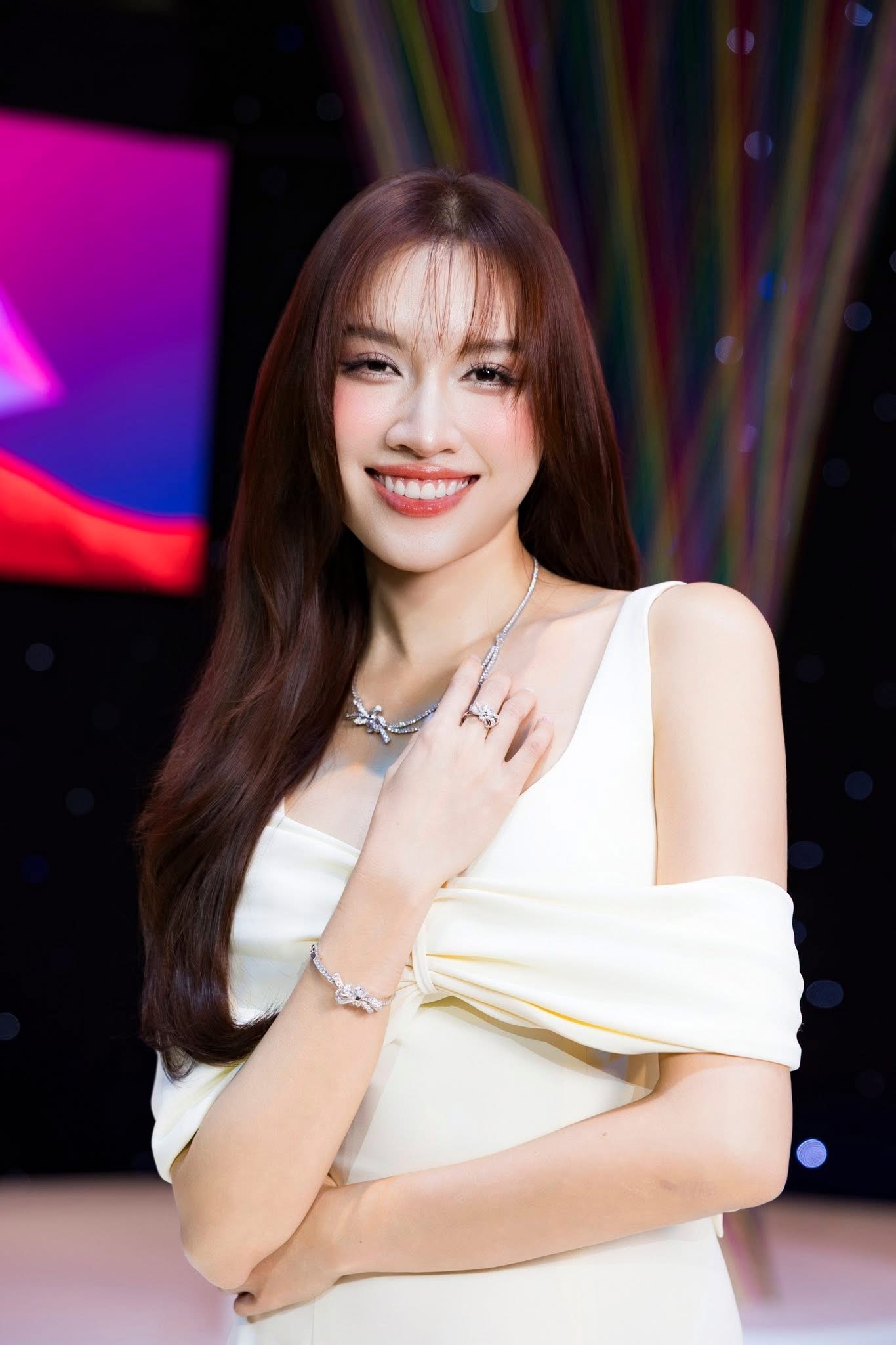 MC Thanh Thanh Huyền tiết lộ số tiền đi mừng cưới của nghệ sĩ - ảnh 3