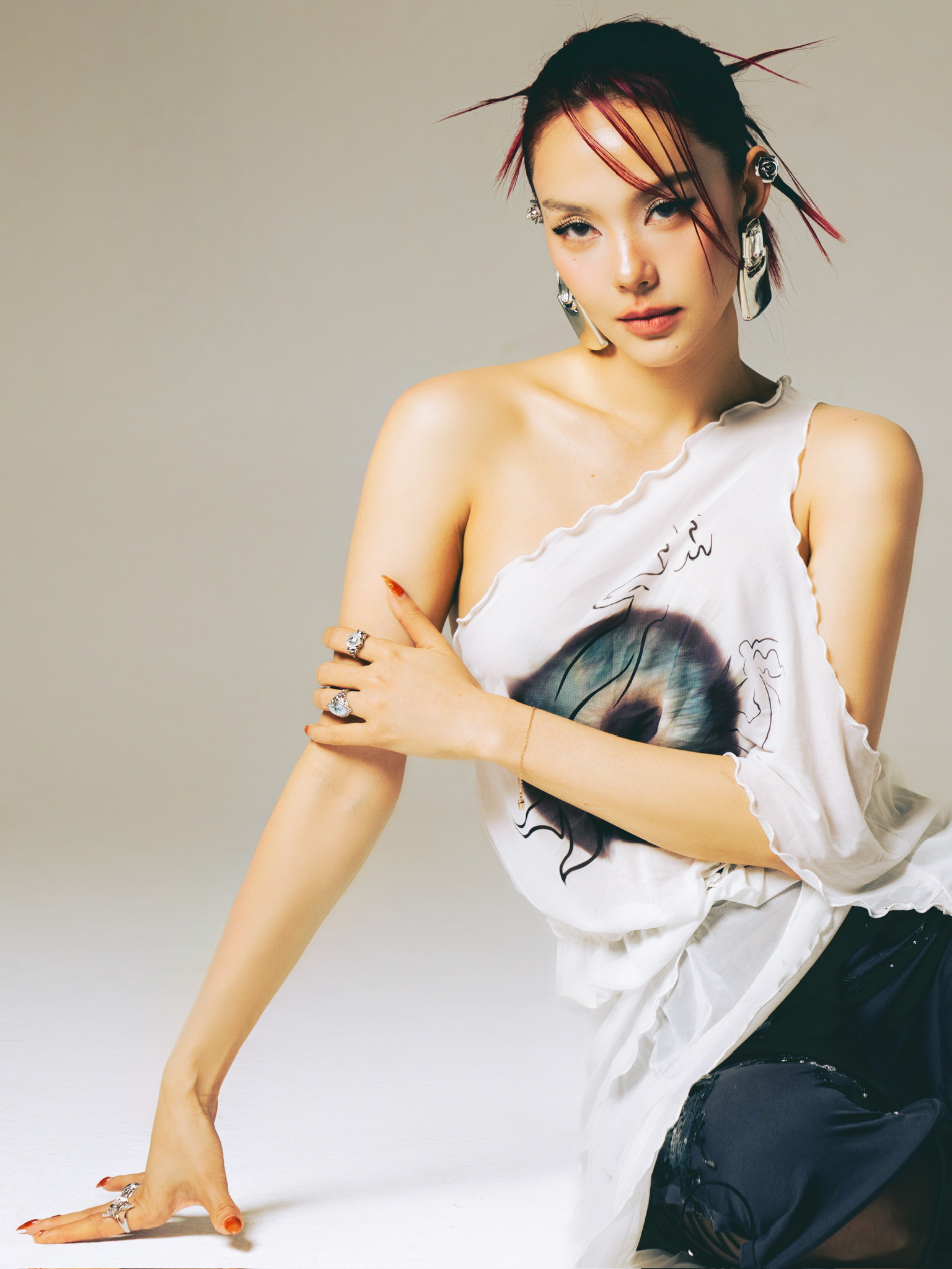 Minh Hằng chính thức trở lại Vpop sau 7 năm, chỉ 1 câu “Nhạc Dance is back” đã gây sốt - ảnh 1