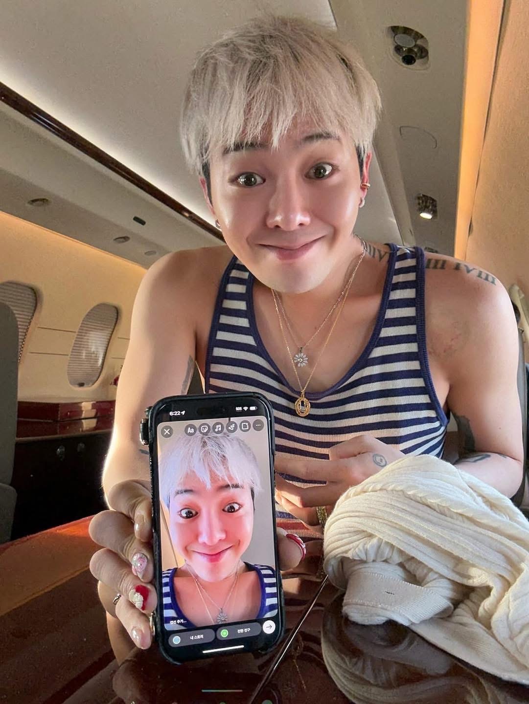 Fan Việt háo hức “chạy bão” gặp G-Dragon trong hai đêm concert tại Hà Nội - ảnh 2