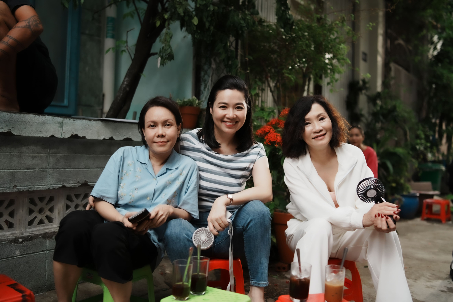 “Cục vàng của ngoại” vượt mốc 80 tỷ đồng - ảnh 1