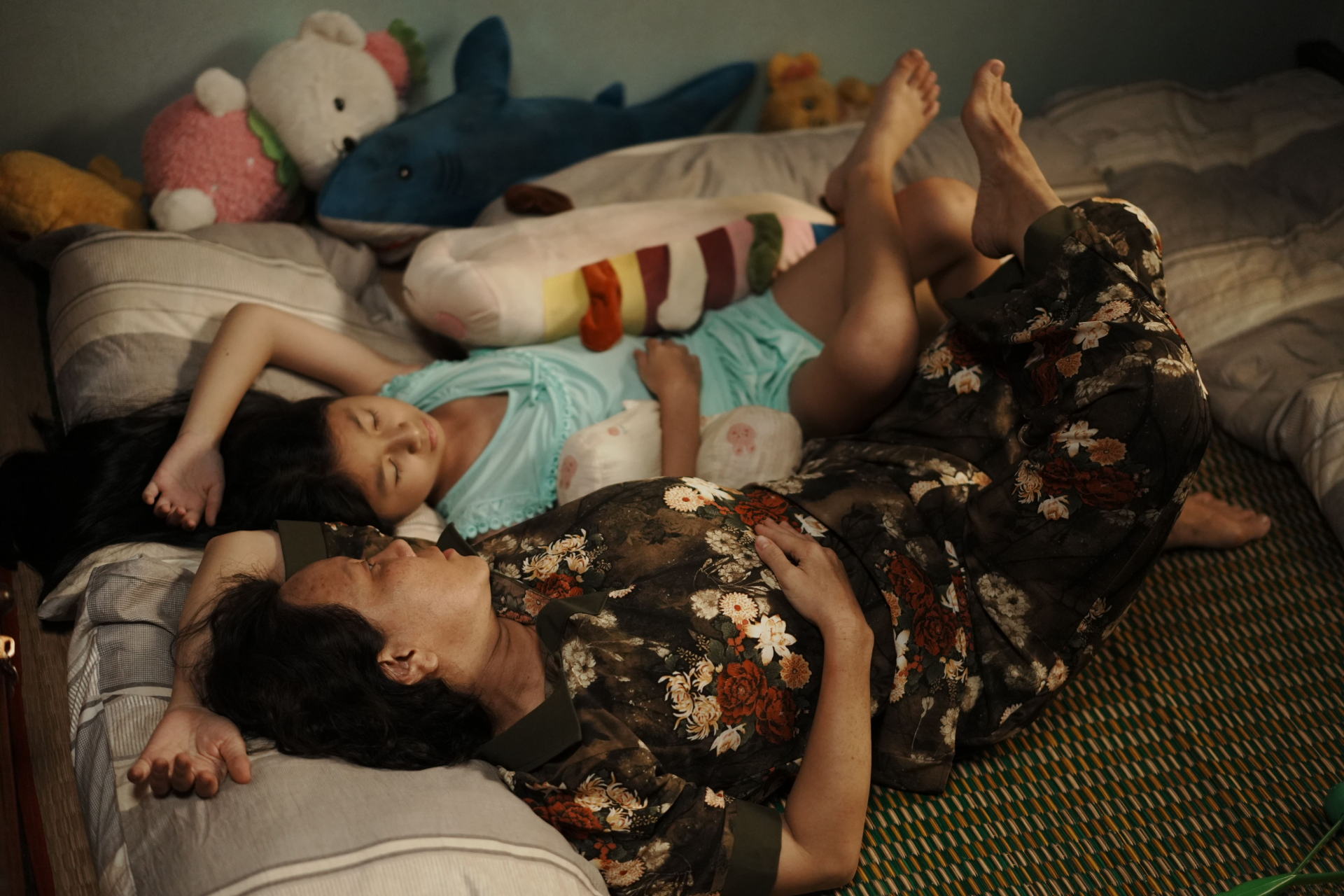 “Cục vàng của ngoại” vượt mốc 80 tỷ đồng - ảnh 4