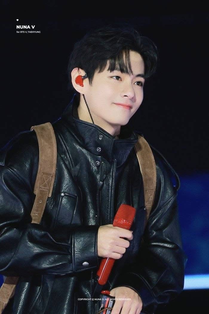 V (BTS) tiếp tục bị đối xử thiếu công bằng khiến cộng đồng fan phẫn nộ - ảnh 2