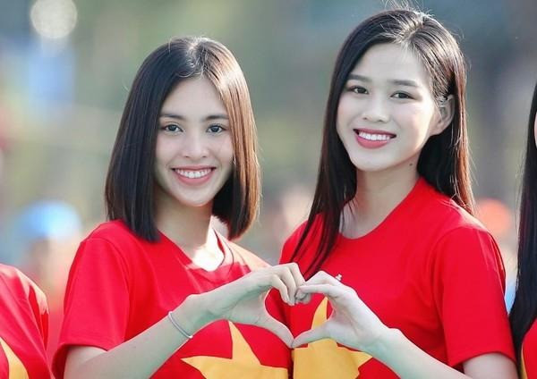 Hoa hậu Tiểu Vy bất ngờ vắng mặt đám cưới Đỗ Thị Hà, thực hư tin đồn “rạn nứt” tình bạn - ảnh 4