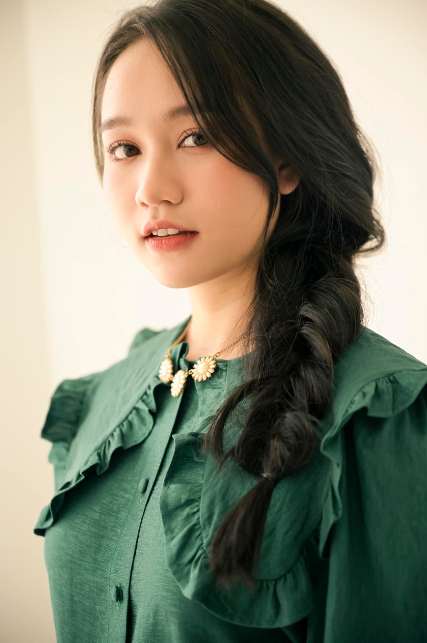 Trúc Anh “Mắt biếc” ghi điểm thần thái tự tin và rạng rỡ khi xuất hiện tại sự kiện - ảnh 1