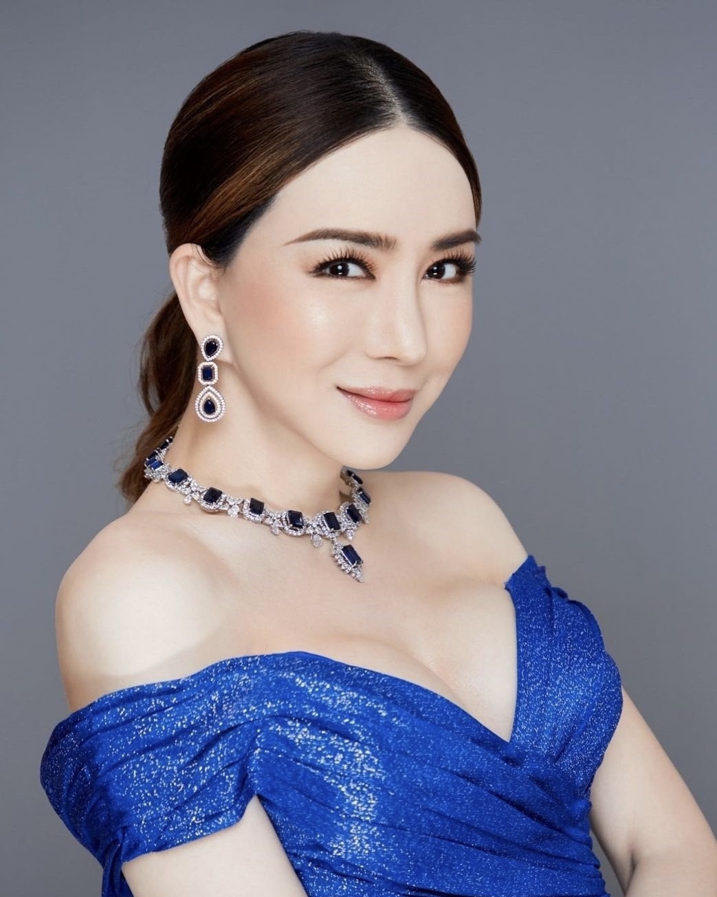 “Bà trùm” Hoa hậu Hoàn Vũ bị bắt khẩn cấp với cáo buộc lừa đảo - ảnh 1