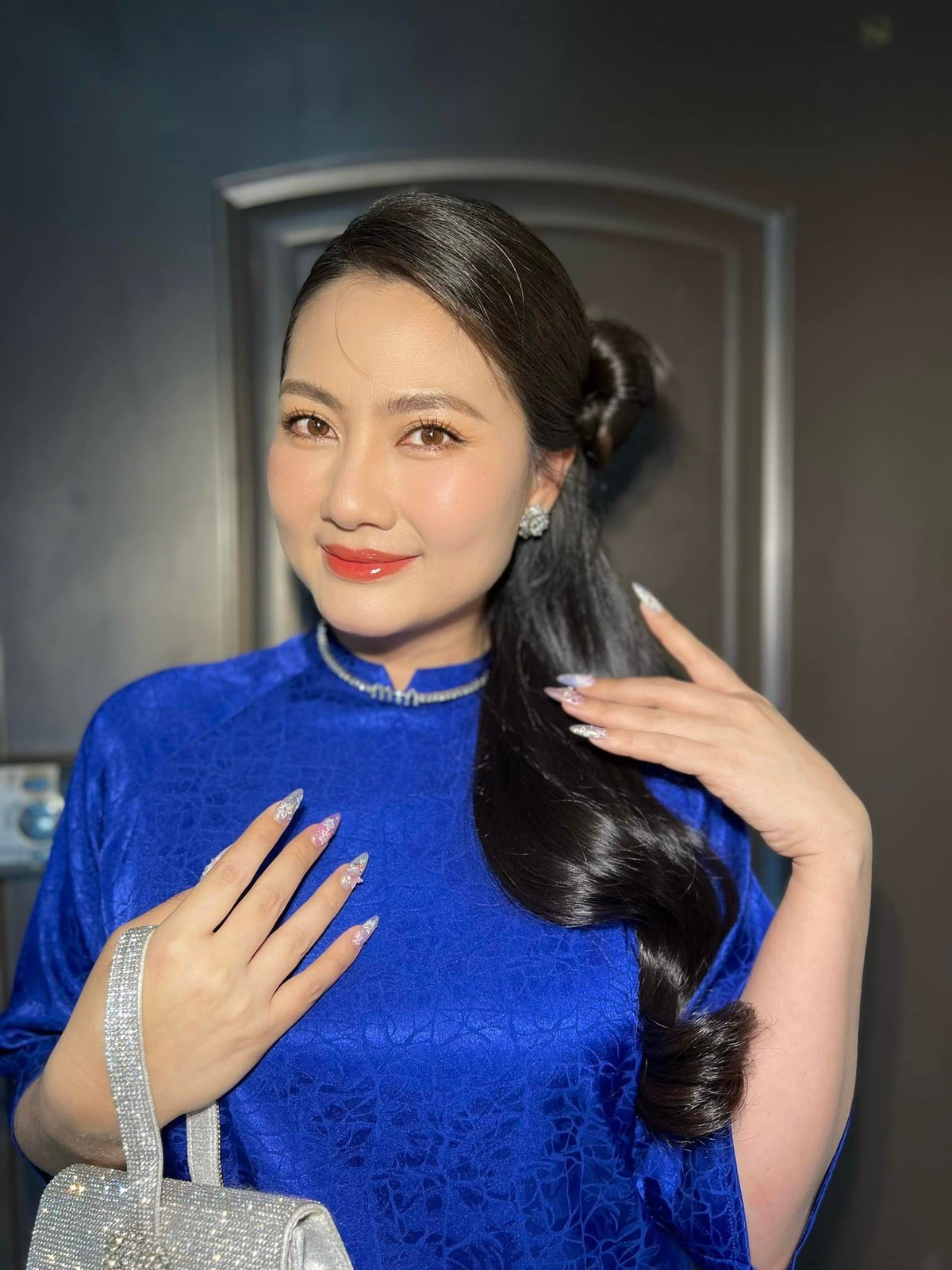 Diễn viên Ngọc Lan cắt tóc tém, đổi phong cách menswear hậu tuyên bố giải nghệ - ảnh 5