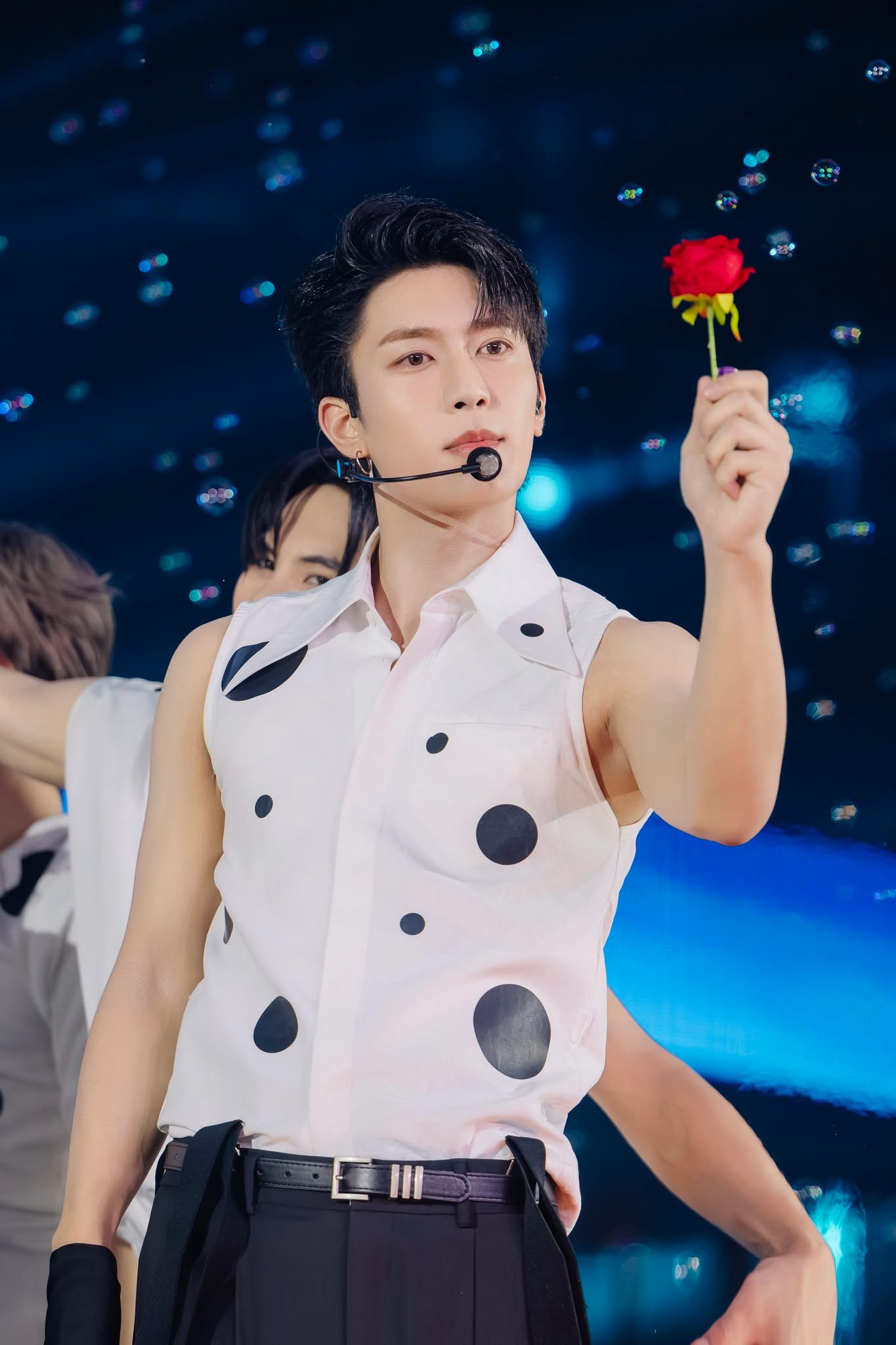 Thái Lê Minh Hiếu ghi điểm với màn ảo thuật “Úm Ba La”: Hậu trường phía sau khoảnh khắc hô biến đầy hài hước - ảnh 1