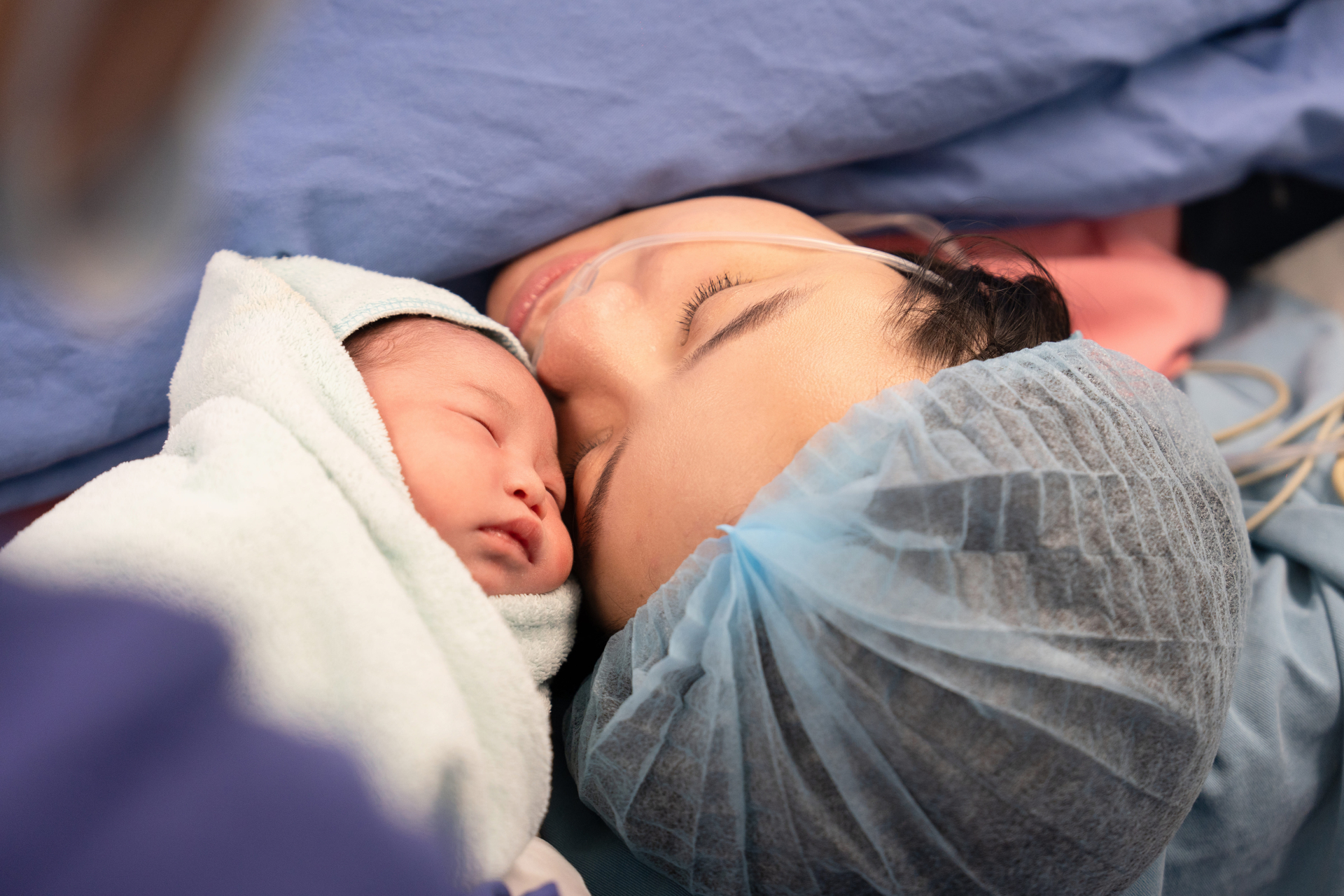 Thái Trinh xúc động đón con gái đầu lòng sau hành trình vượt cạn ngoài dự tính - ảnh 4