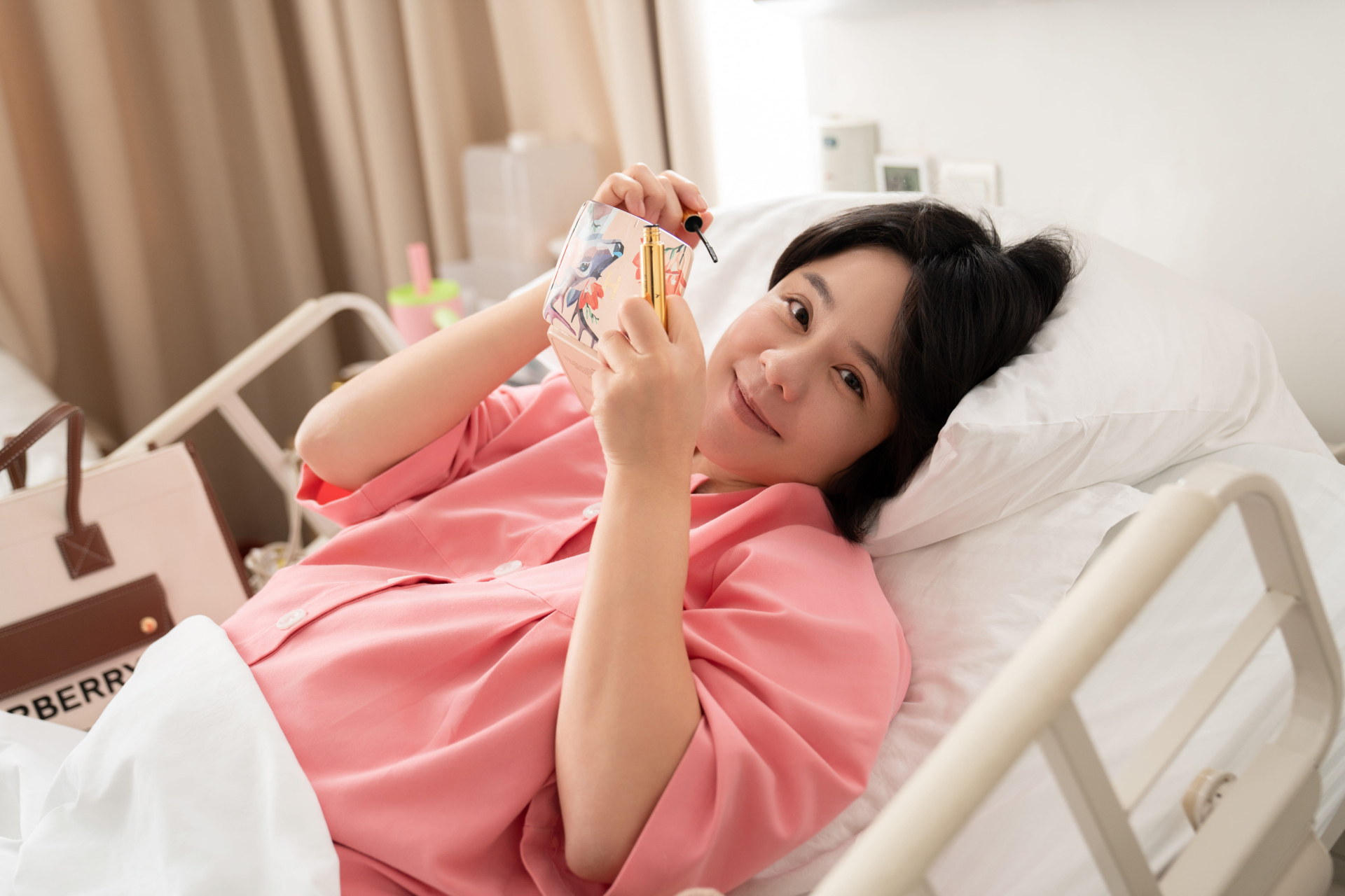 Thái Trinh xúc động đón con gái đầu lòng sau hành trình vượt cạn ngoài dự tính - ảnh 2