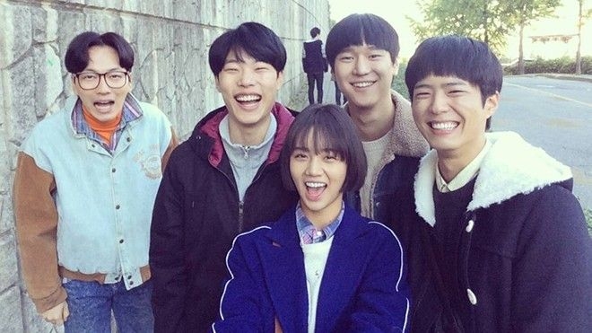 Ryu Jun Yeol xuất hiện hạn chế, tránh mọi khung hình với Hyeri trong chương trình tái ngộ “Reply 1988” - ảnh 6