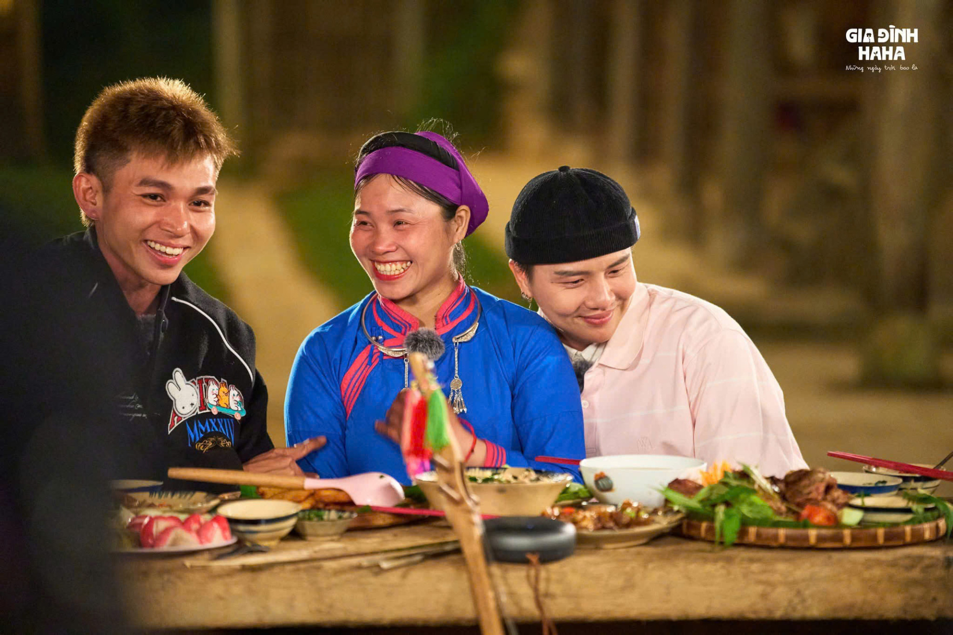 Bố chồng chị Vàng Thị Thông qua đời, khiến dàn cast và khán giả Gia đình Haha không khỏi xót xa - ảnh 1